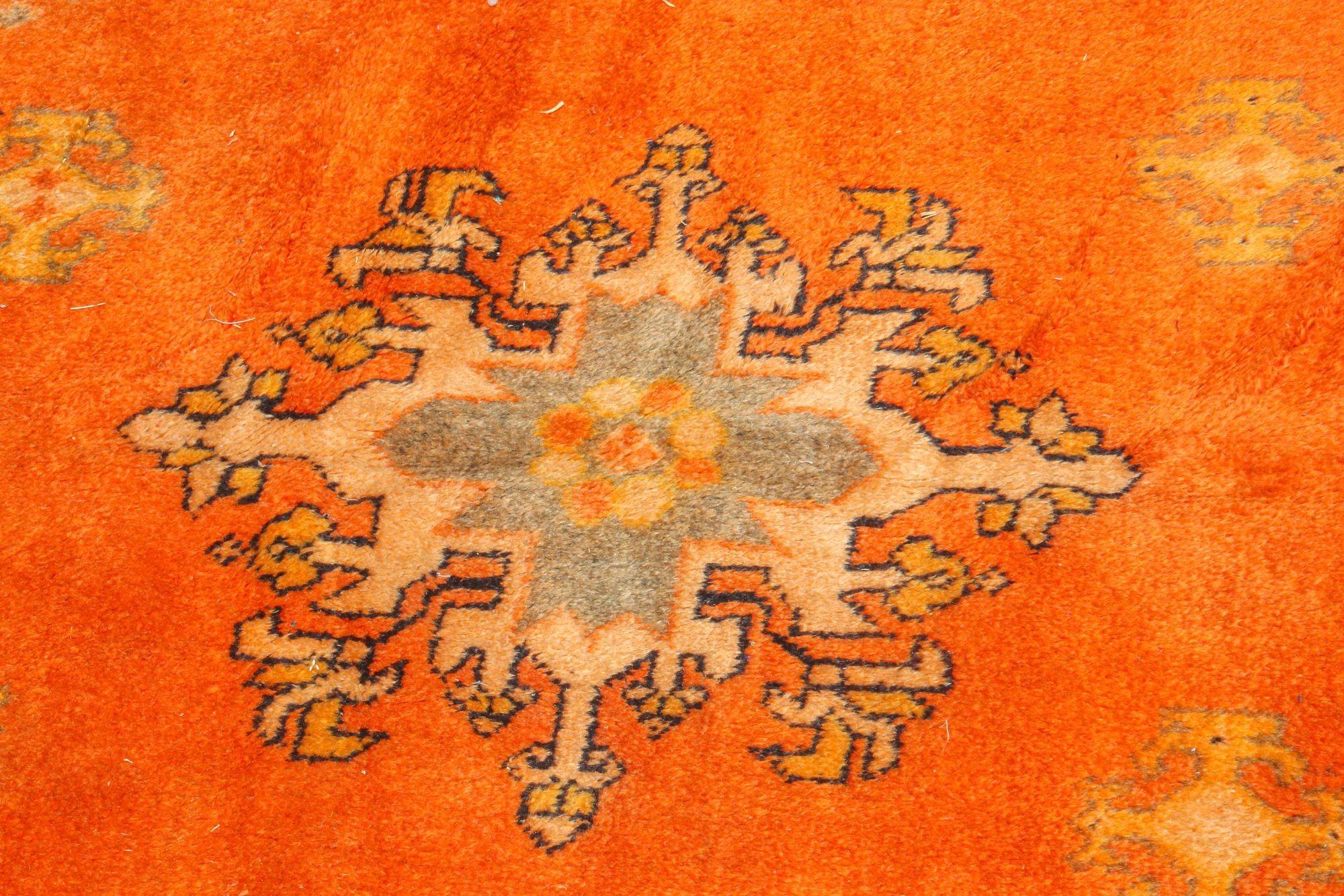 1960er Marokkanischer Berberteppich Gebranntes Orange 16ft lang im Angebot 5