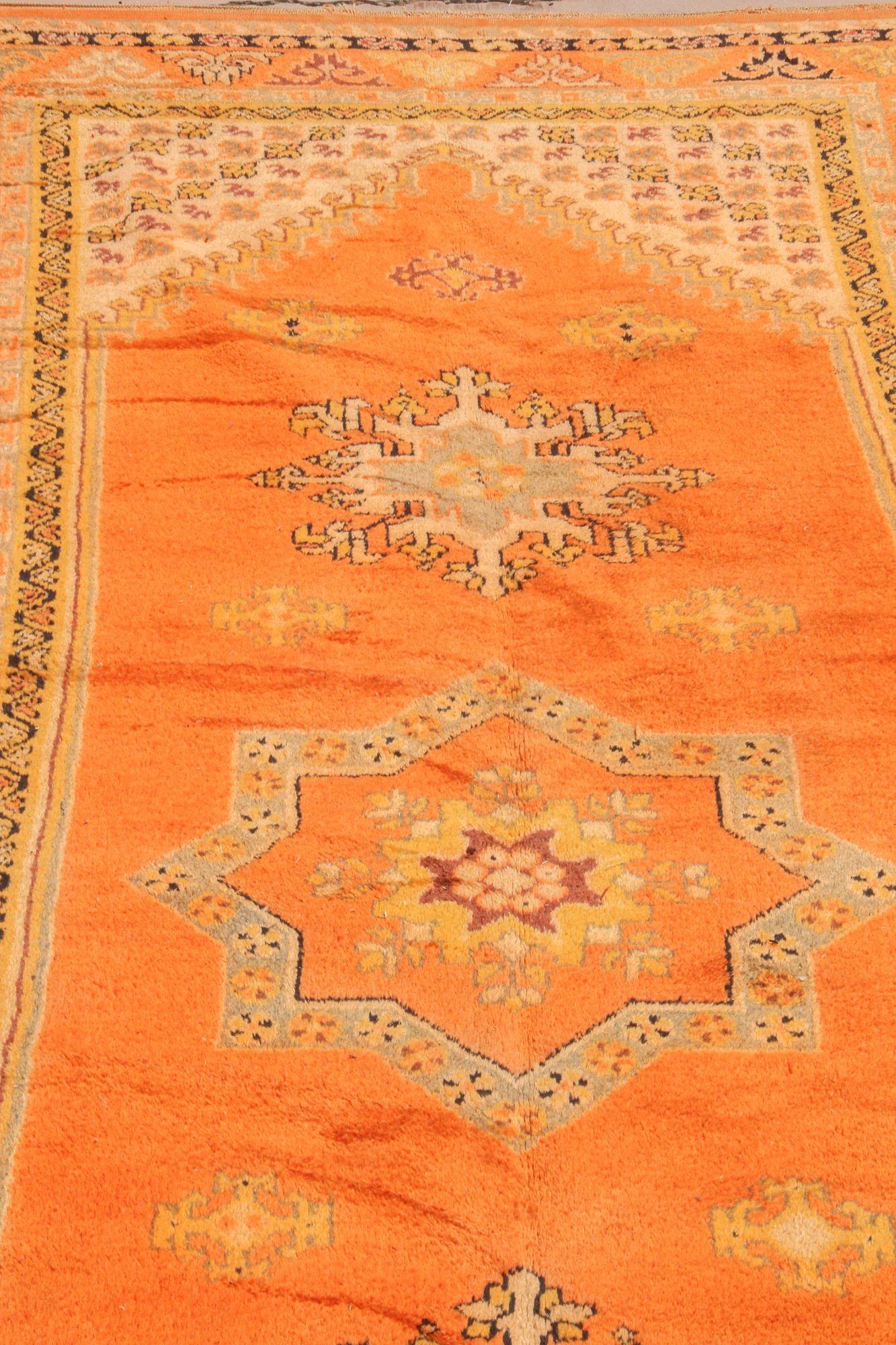 1960er Marokkanischer Berberteppich Gebranntes Orange 16ft lang im Angebot 10