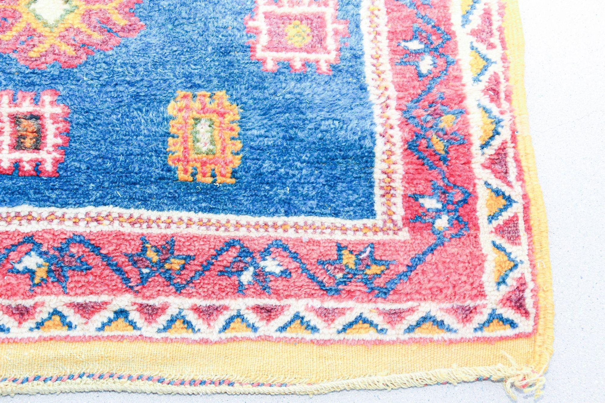 1960s Moroccan Berber Rug in Royal Blue, Pink and Orange Colors In Good Condition For Sale In North Hollywood, CA