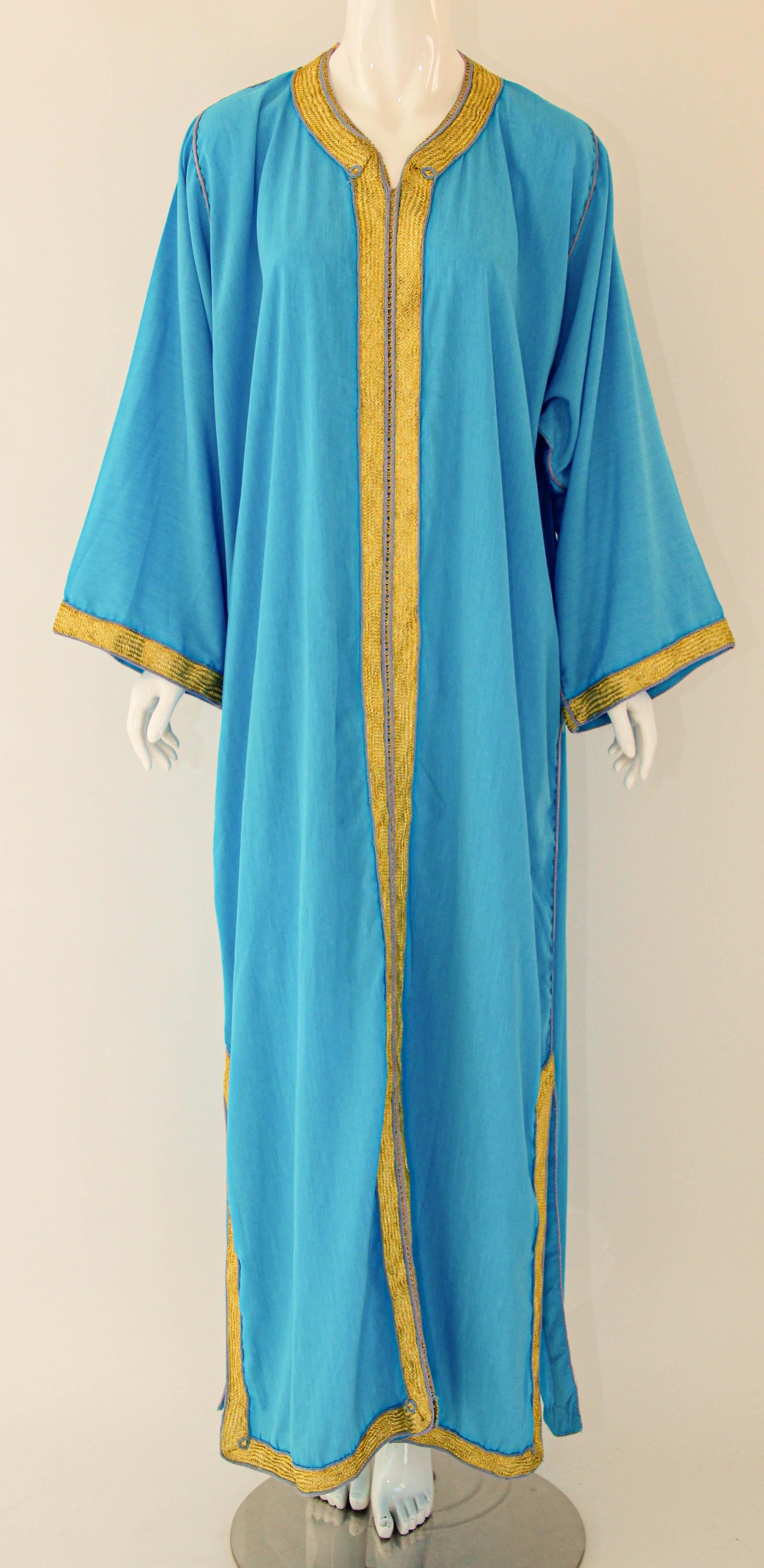 1960s Moroccan Caftan Floral Silk Vintage Turquoise and Gold Kaftan Set For Sale 7