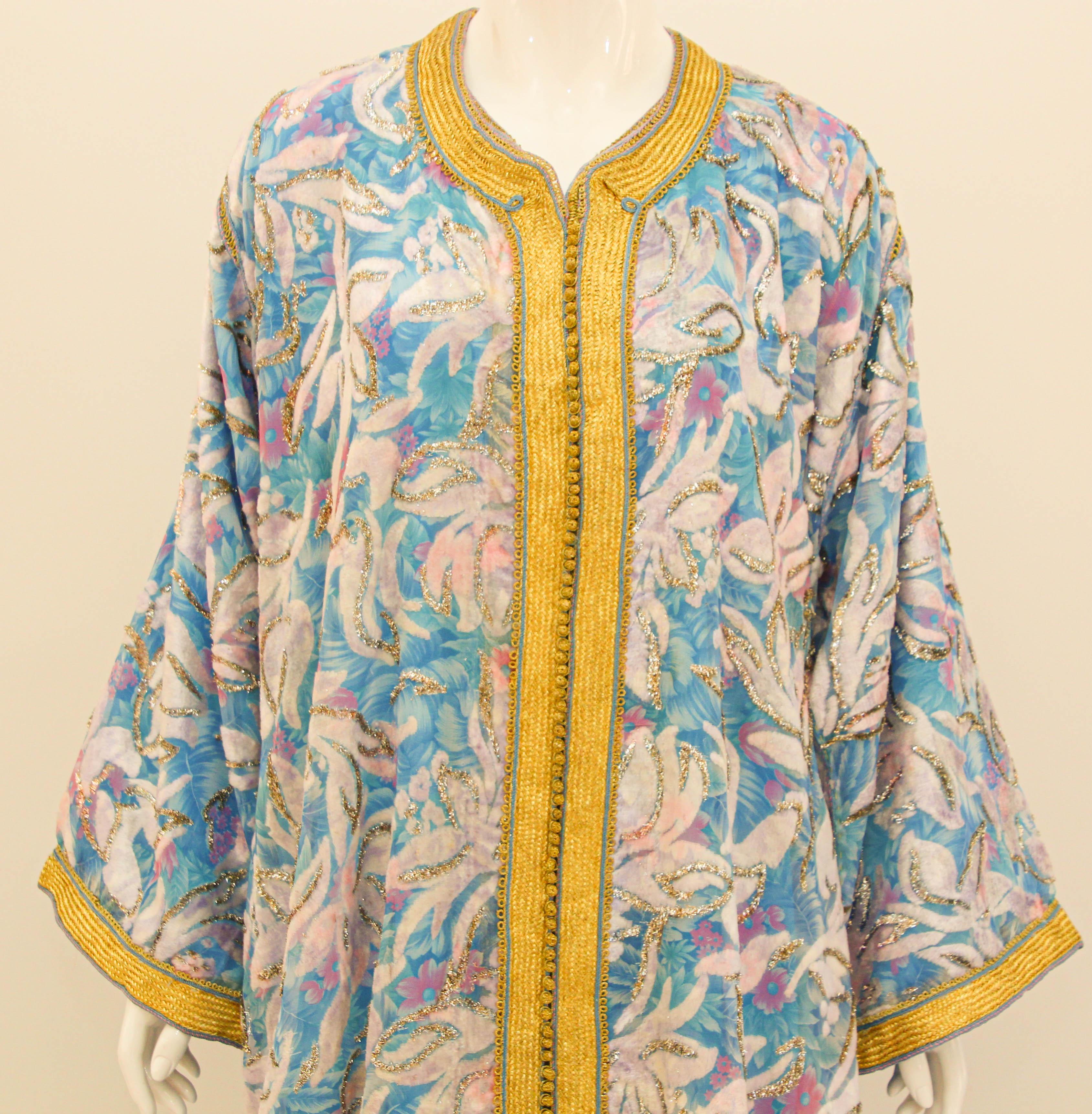Women's or Men's 1960s Moroccan Caftan Floral Silk Vintage Turquoise and Gold Kaftan Set For Sale