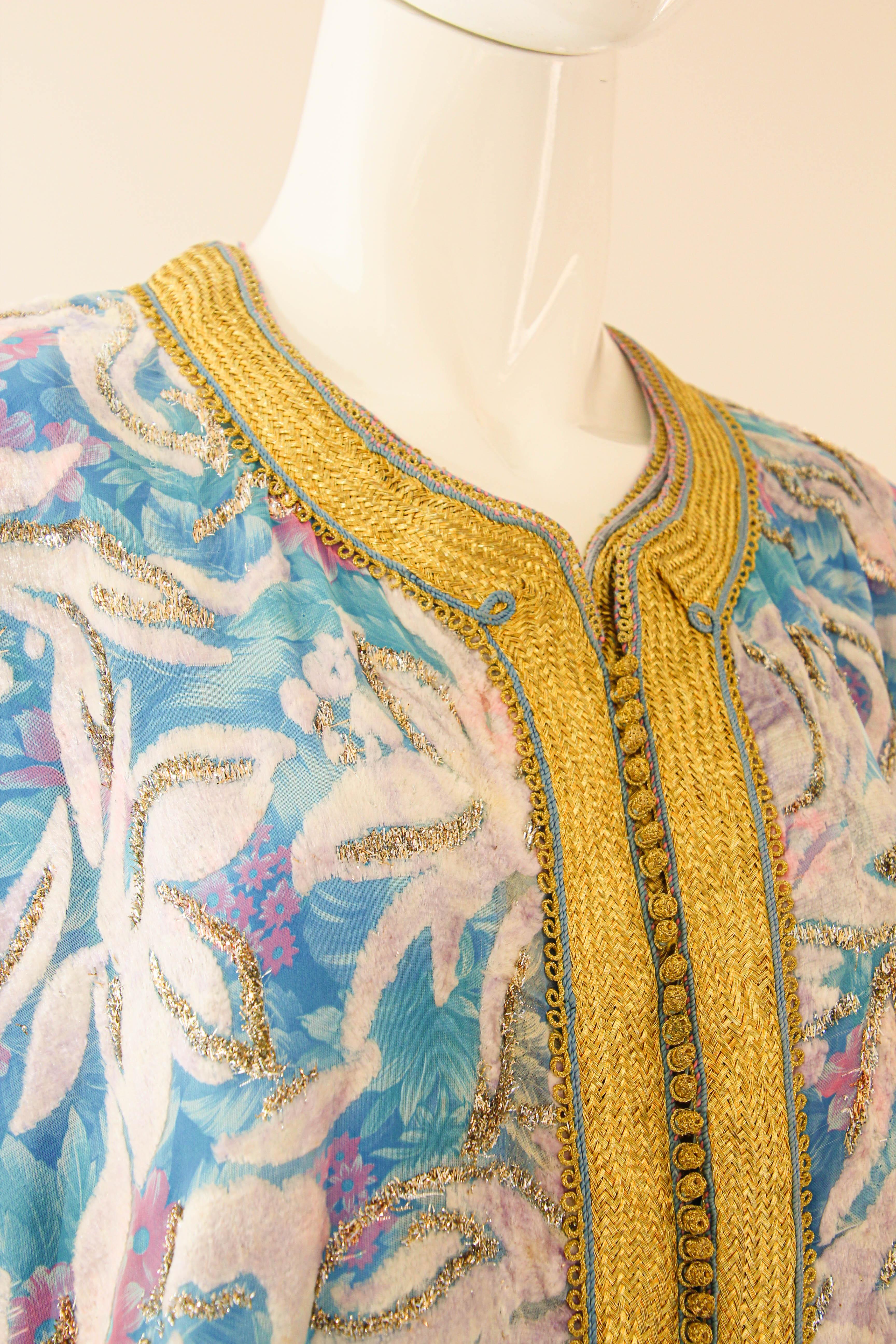 1960s Moroccan Caftan Floral Silk Vintage Turquoise and Gold Kaftan Set For Sale 4