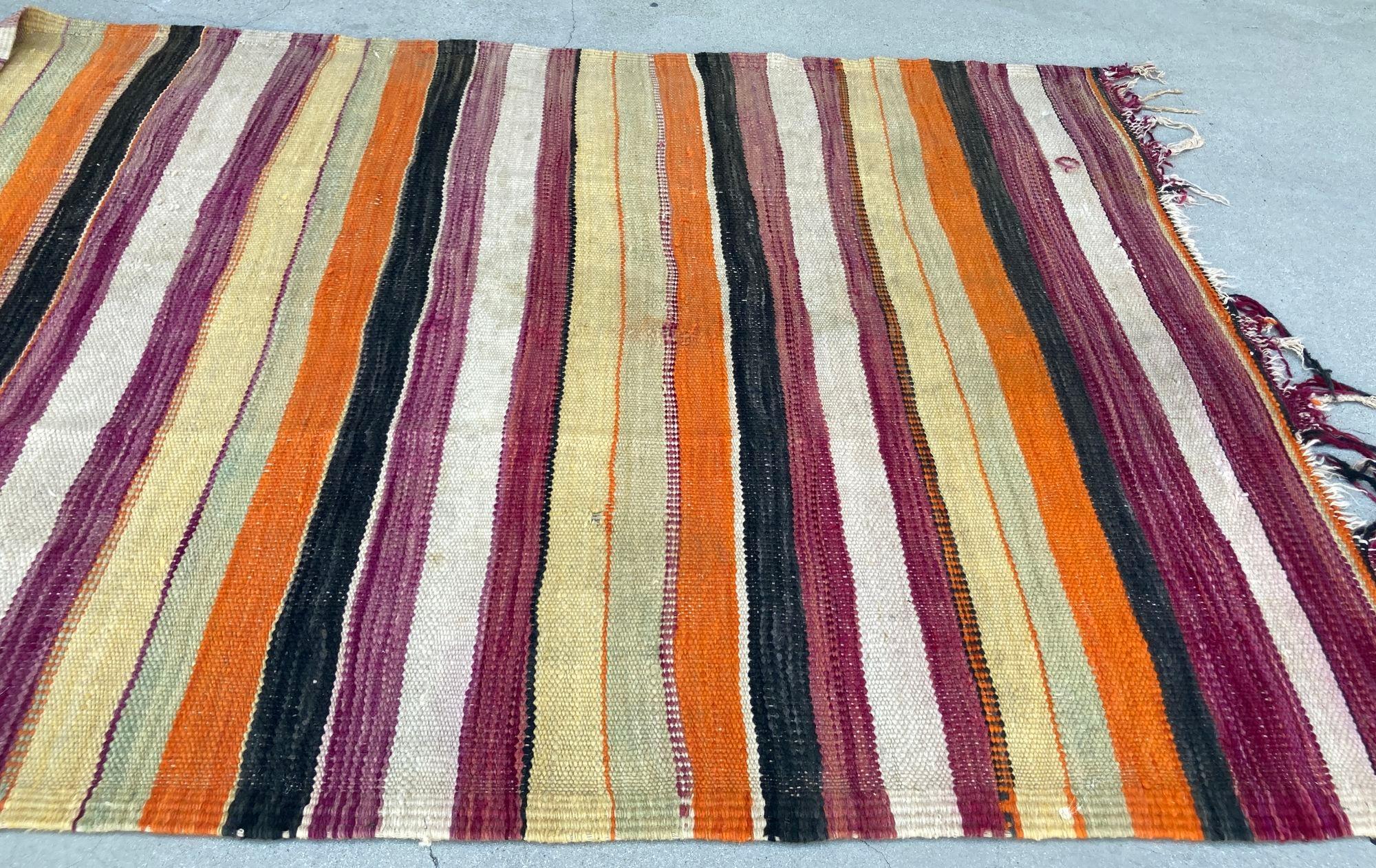 1960s Moroccan Tribal Rug Handwoven North African Ethnic Textile Floor Covering For Sale 11