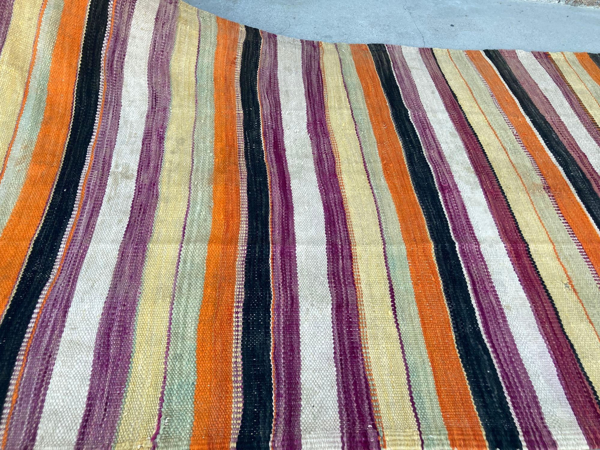 1960s Moroccan Tribal Rug Handwoven North African Ethnic Textile Floor Covering For Sale 12