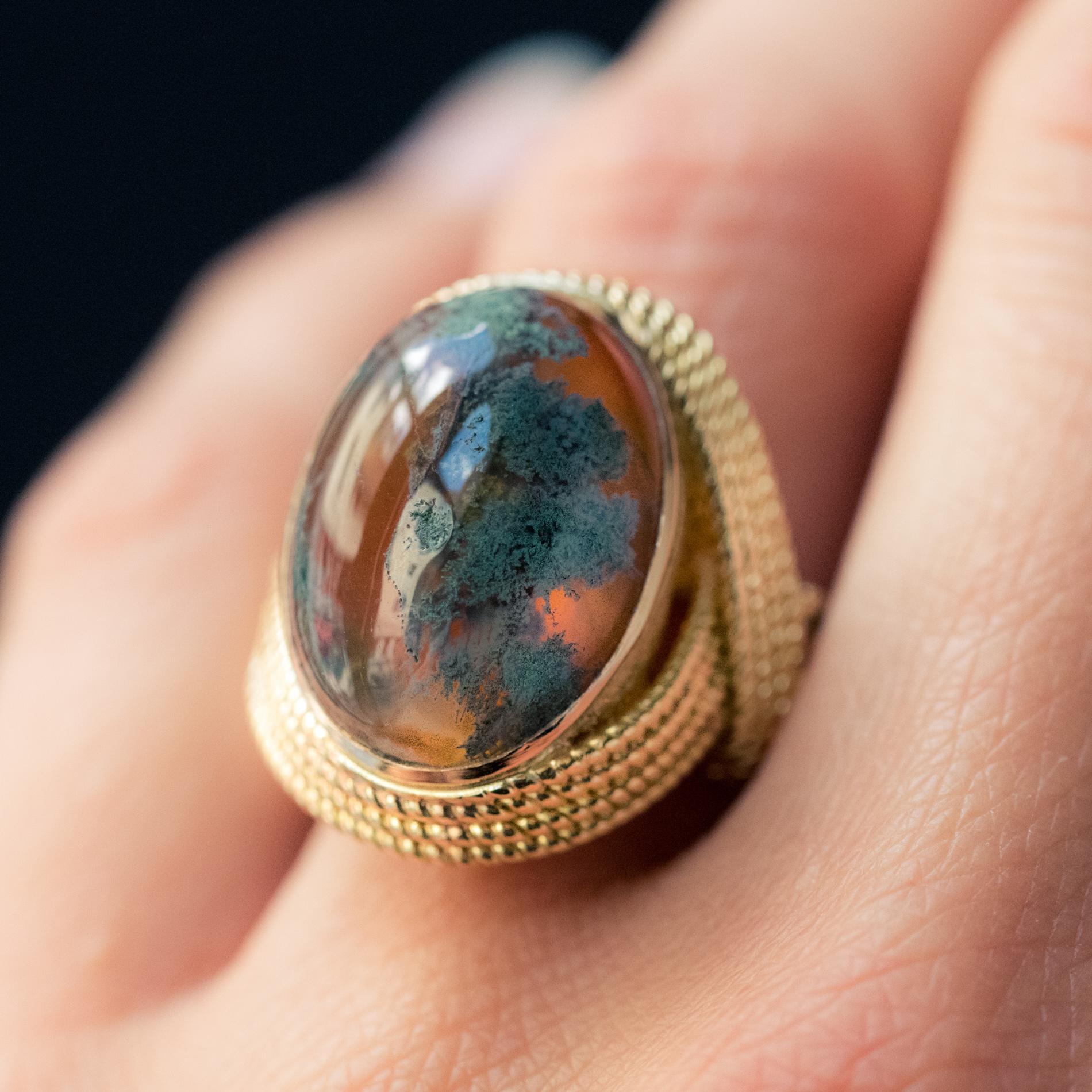 Retro 1960s Moss Agate 18 Karat Yellow Gold Thread Ring