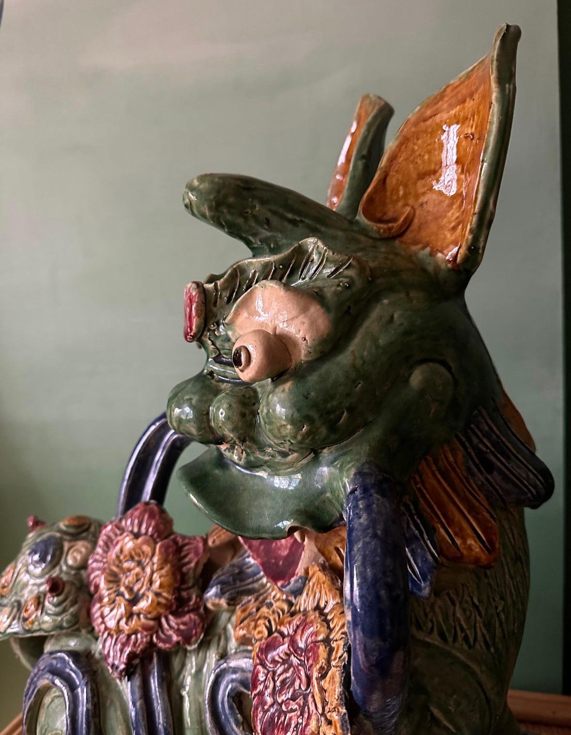 1960s Mother Guardian Foo Dog Pair For Sale 1