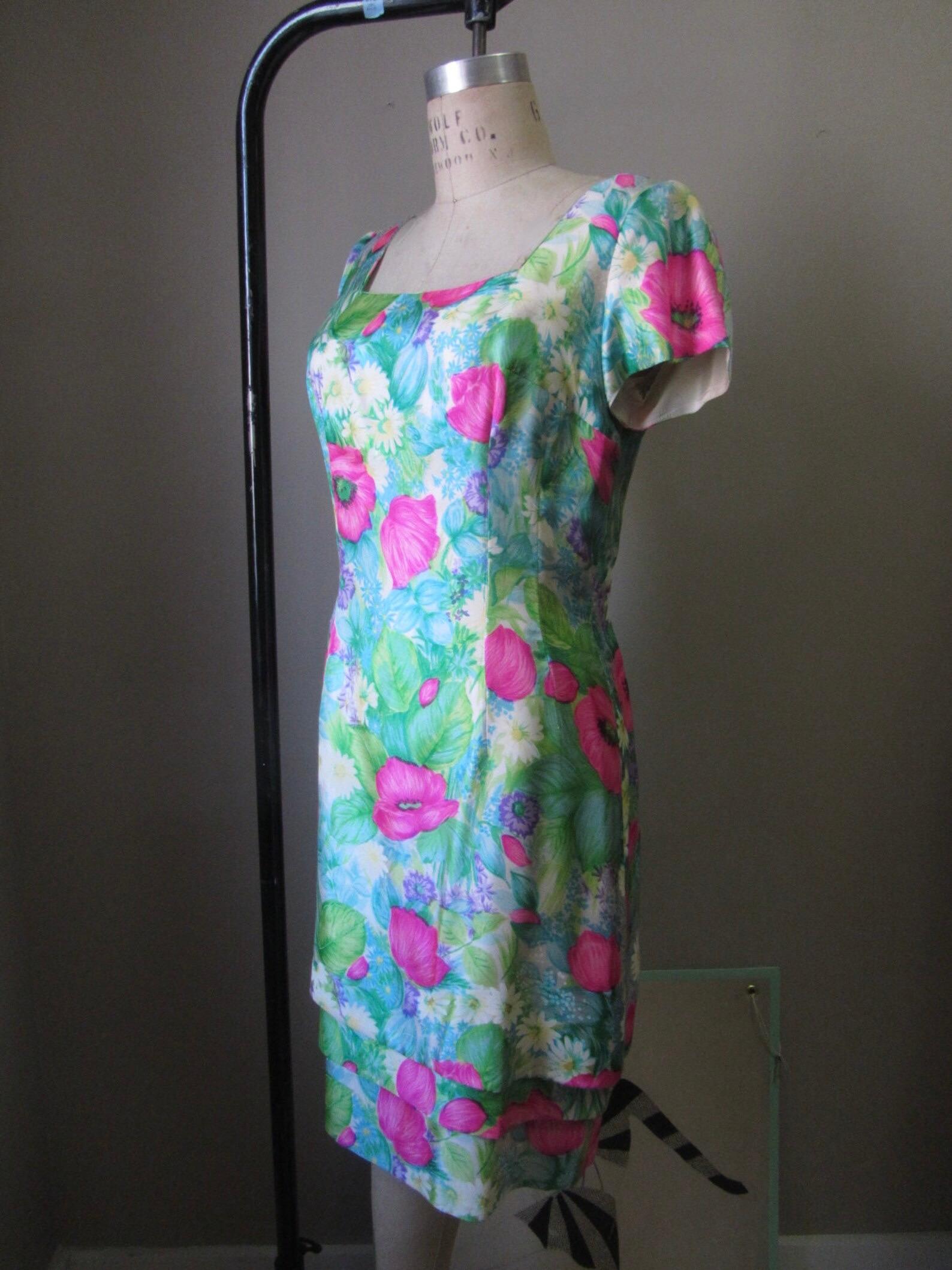 Mr. Blackwell Vestido de seda con estampado floral, circa años 60 en venta 1