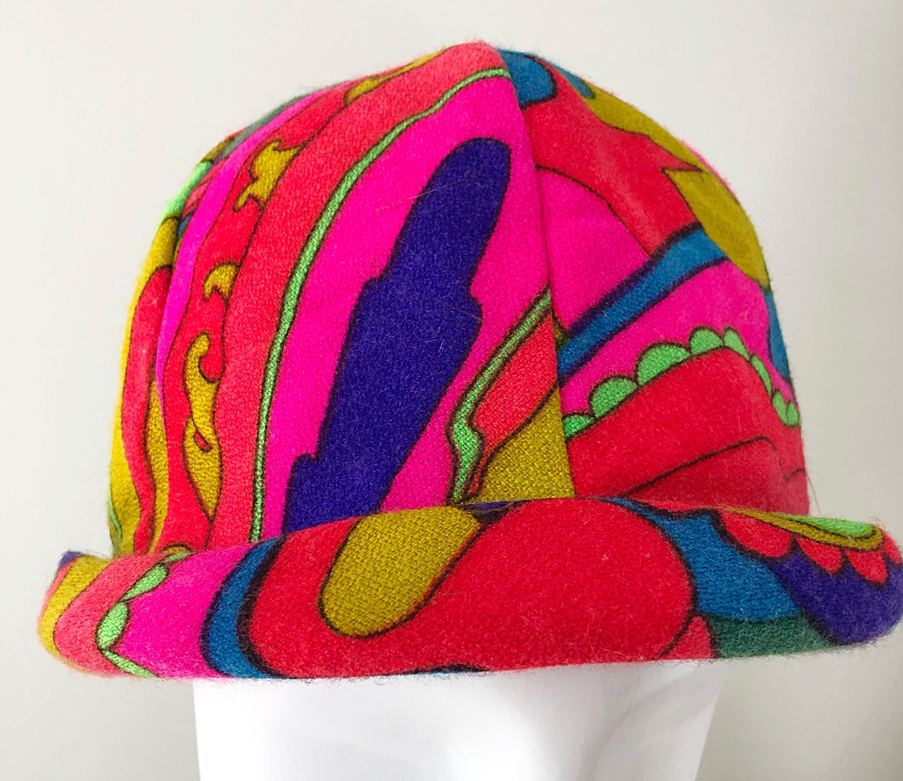 1960s Mr. Martin Retro Bright Mod Psychedelic Vintage 60s Wool Cloche Hat  1