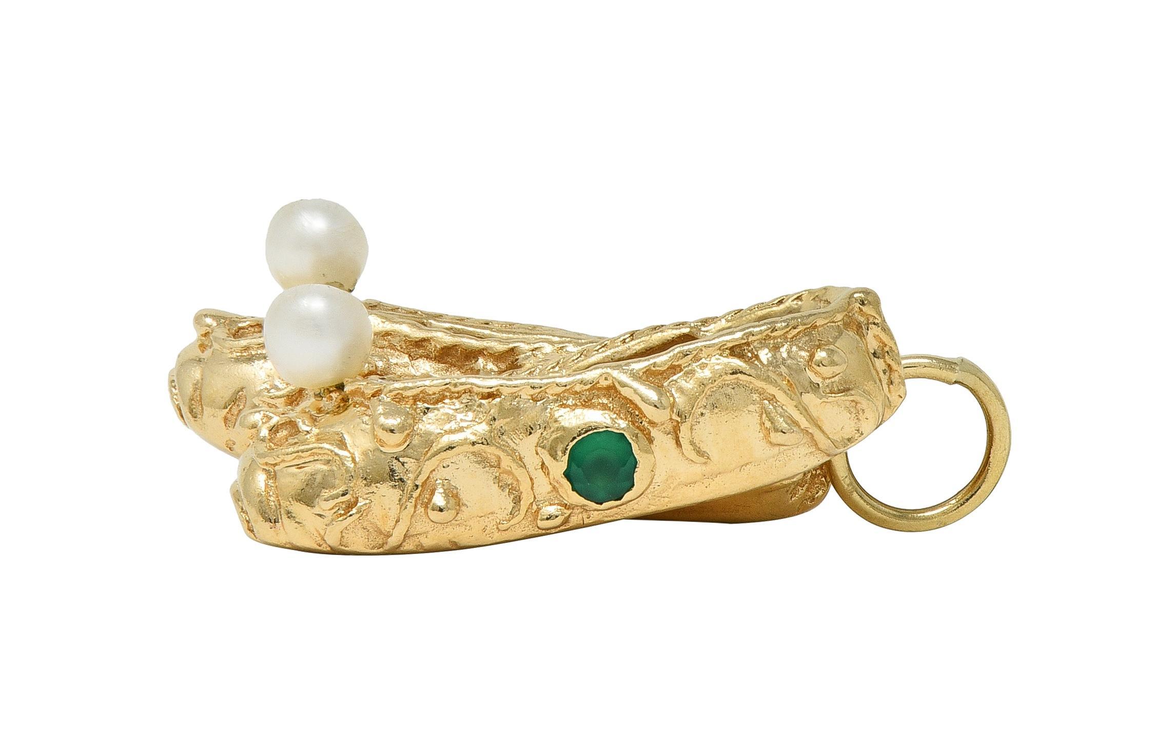 1960's Multi-Gem 14 Karat Yellow Gold Vintage Slipper Pendant Charm In Excellent Condition For Sale In Philadelphia, PA