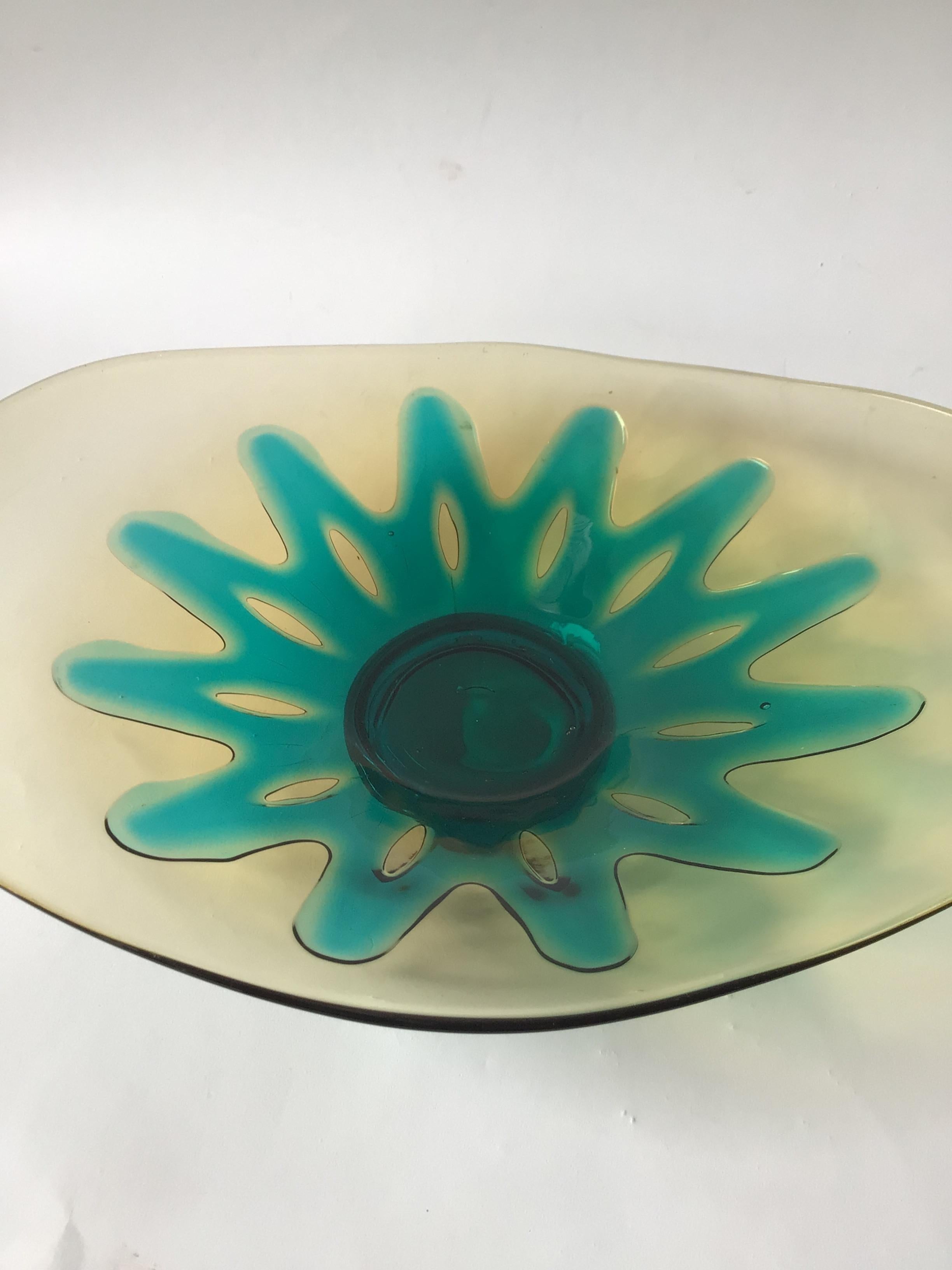 1960s Murano Amber and Aqua Glass Bowl For Sale 1