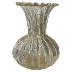 1960 - Murano Classic Vase Feuille d'or, Bullicante et forme nervurée