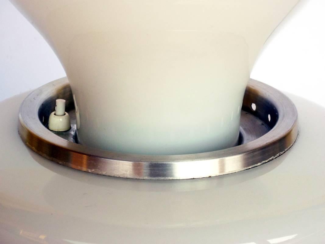 Verre de lait
Détails de l'acier

Parfait état de fonctionnement
Conditions parfaites.