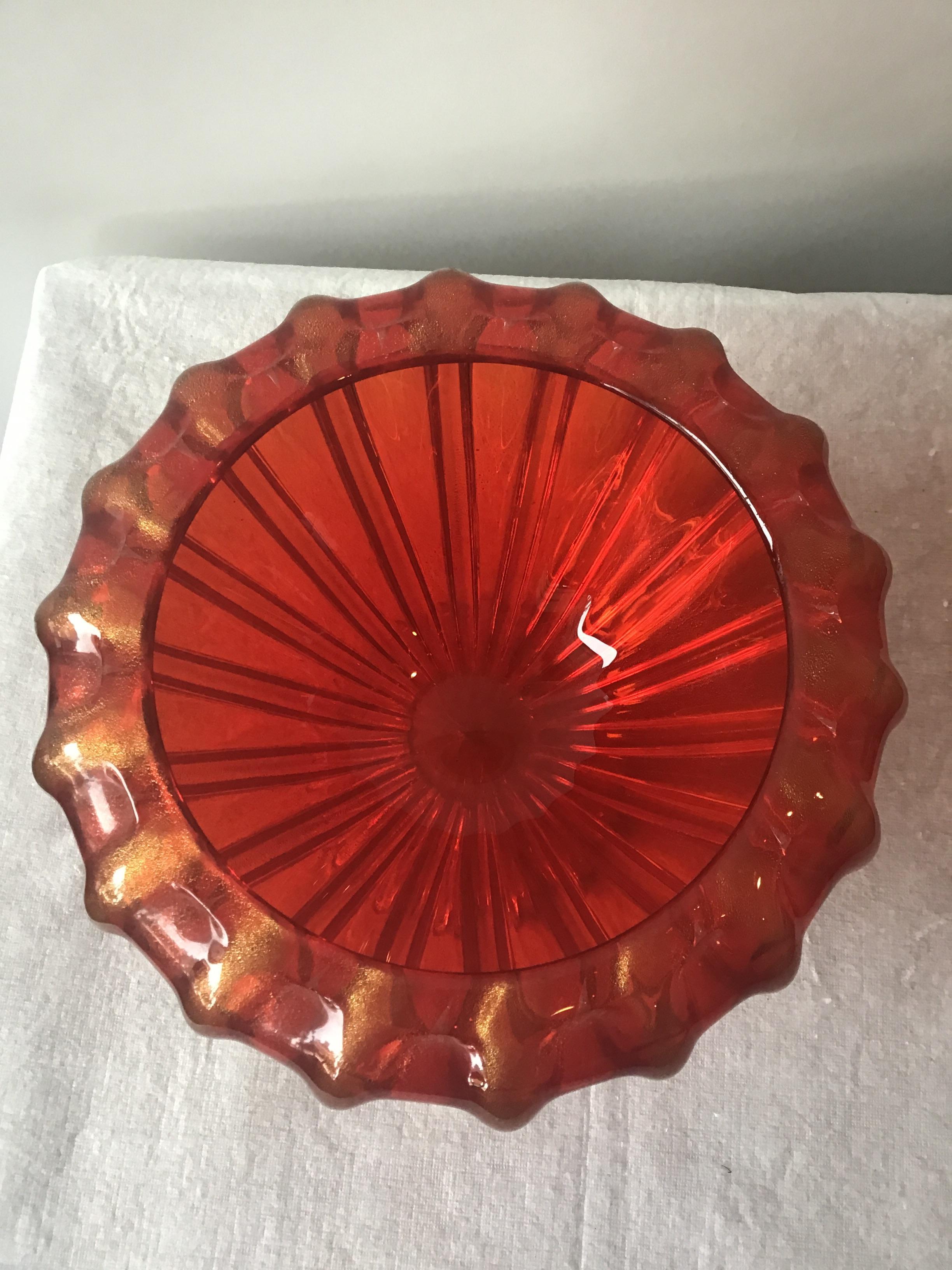 Mid-20th Century 1960s Murano Glass Red Bowl On Pedestal