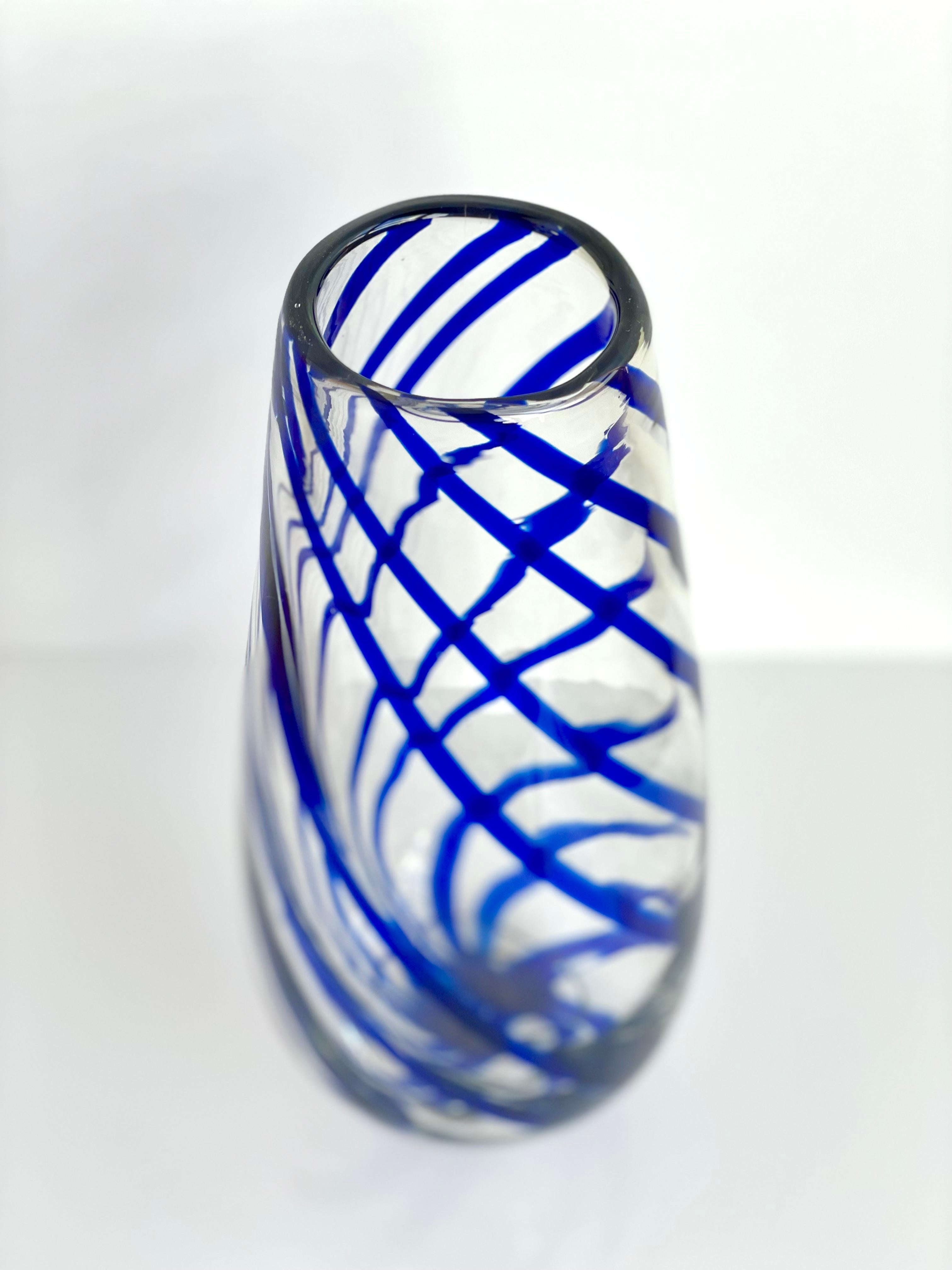 1960's Murano Glass Vase (Handmade) For Sale 2