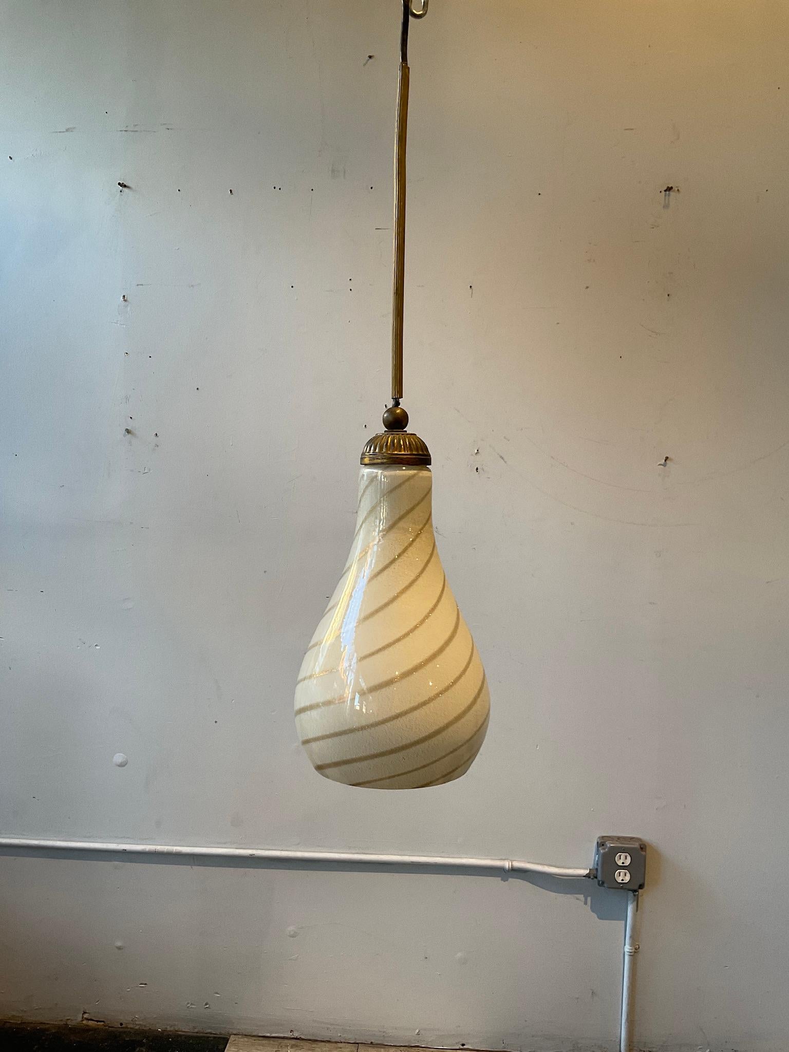 1960s Murano Gold and off White Glass Pendant For Sale 2