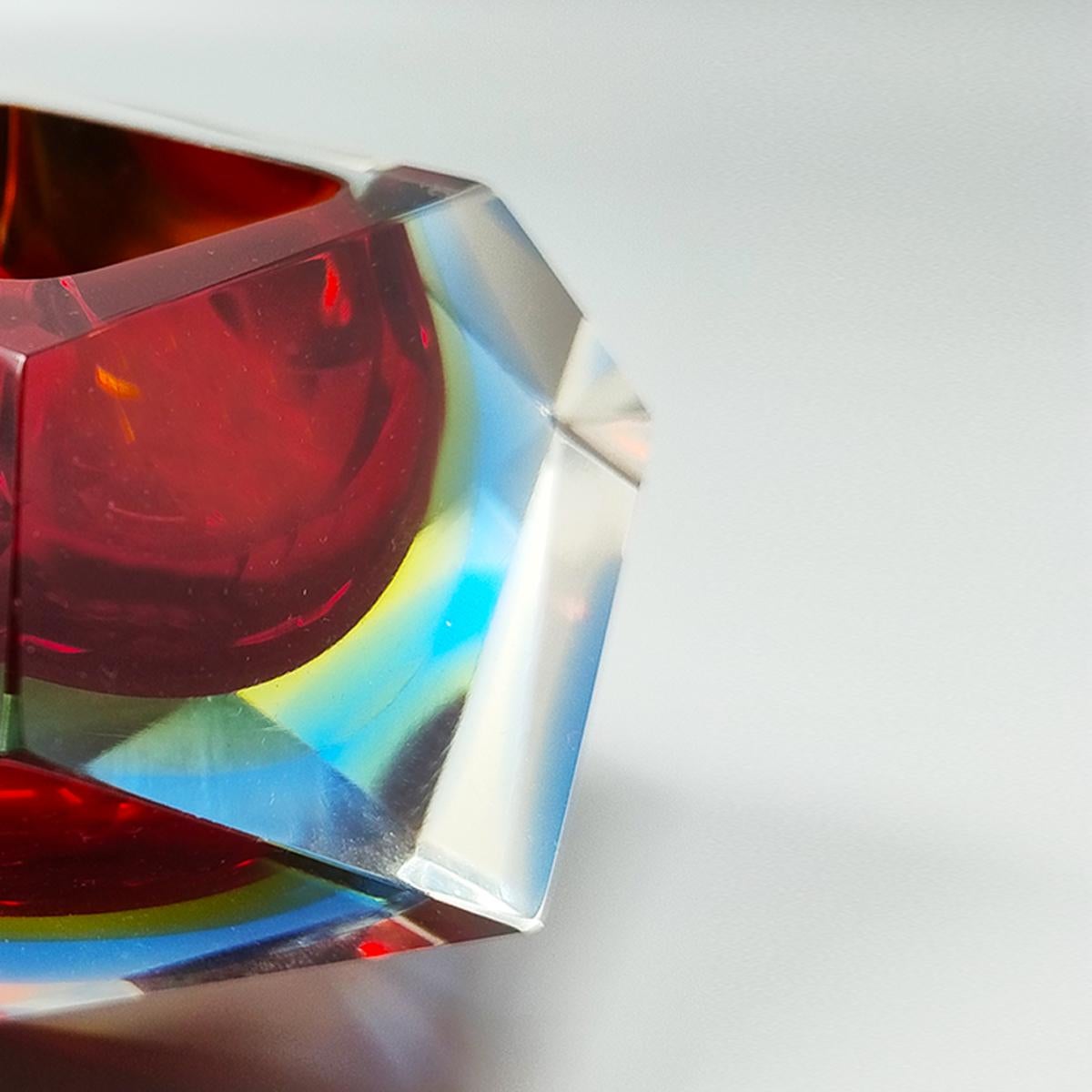 1960er Murano Aschenbecher oder Auffangbehälter von Flavio Poli in Rot und Blau (Muranoglas) im Angebot