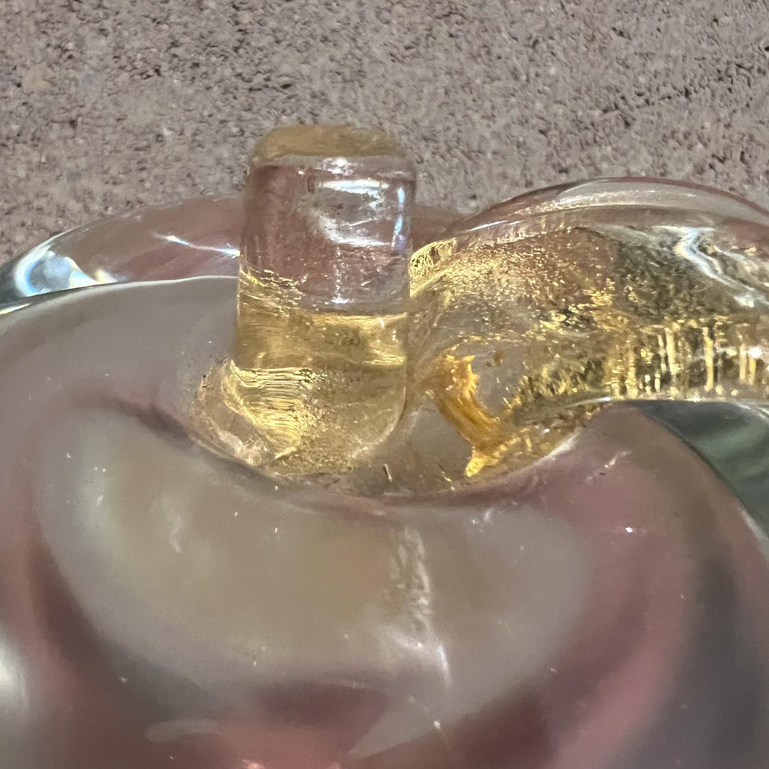 1960s Murano Glass Sommerso Arte Sujetalibros Manzana Pera Italia en venta 5