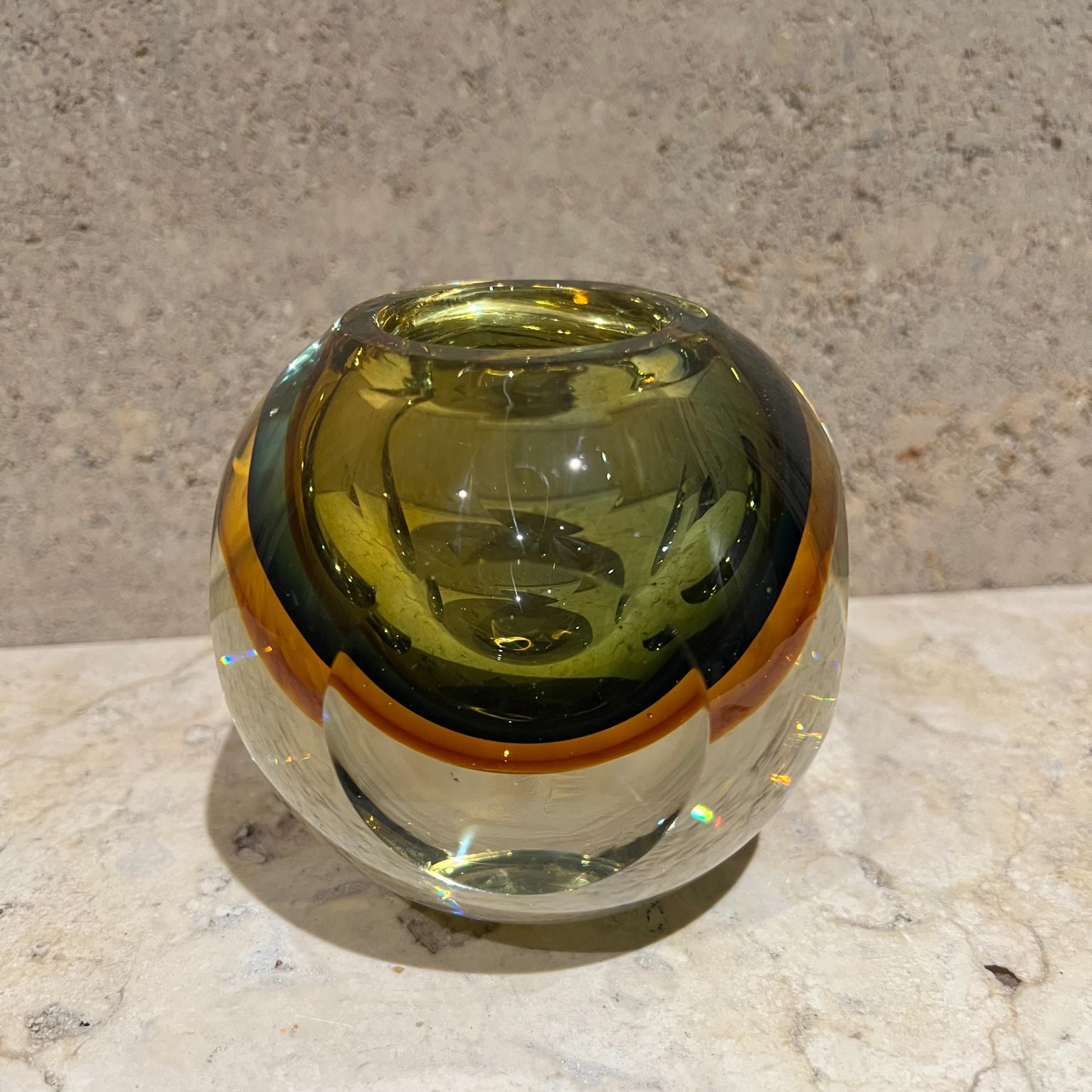 1960s Murano Sommerso Green Art Glass Candle Holder In Good Condition For Sale In Chula Vista, CA