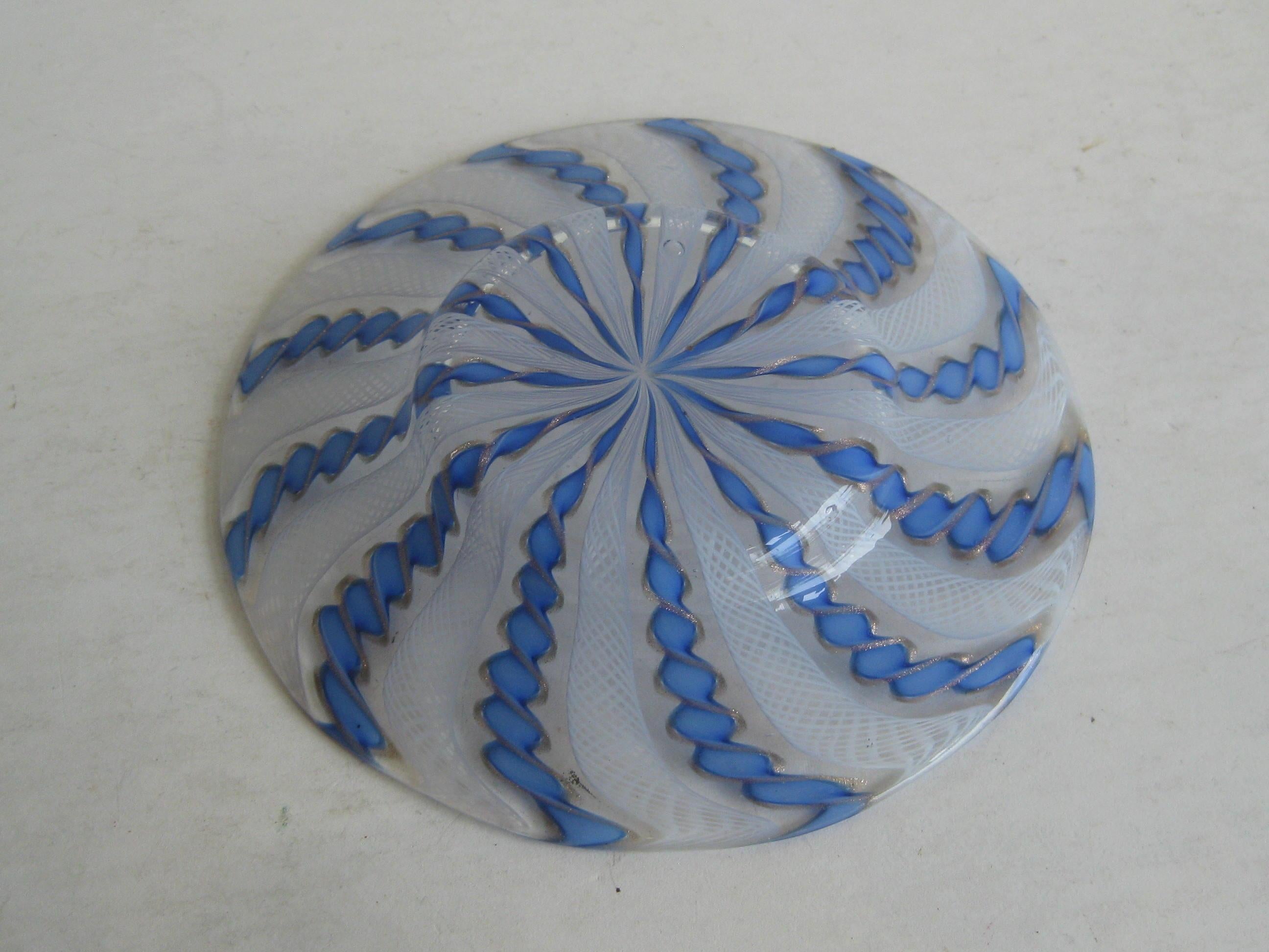1960s Murano Venetian Art Glass Ribbon Latticino Candy Dish Bowl with Gold Flex 5