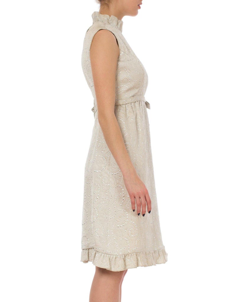 Beige 1960S NAT KAPLAN White & Silver Rayon/Lurex Matelassé Mod Ruffled Wrap Skirt Co For Sale