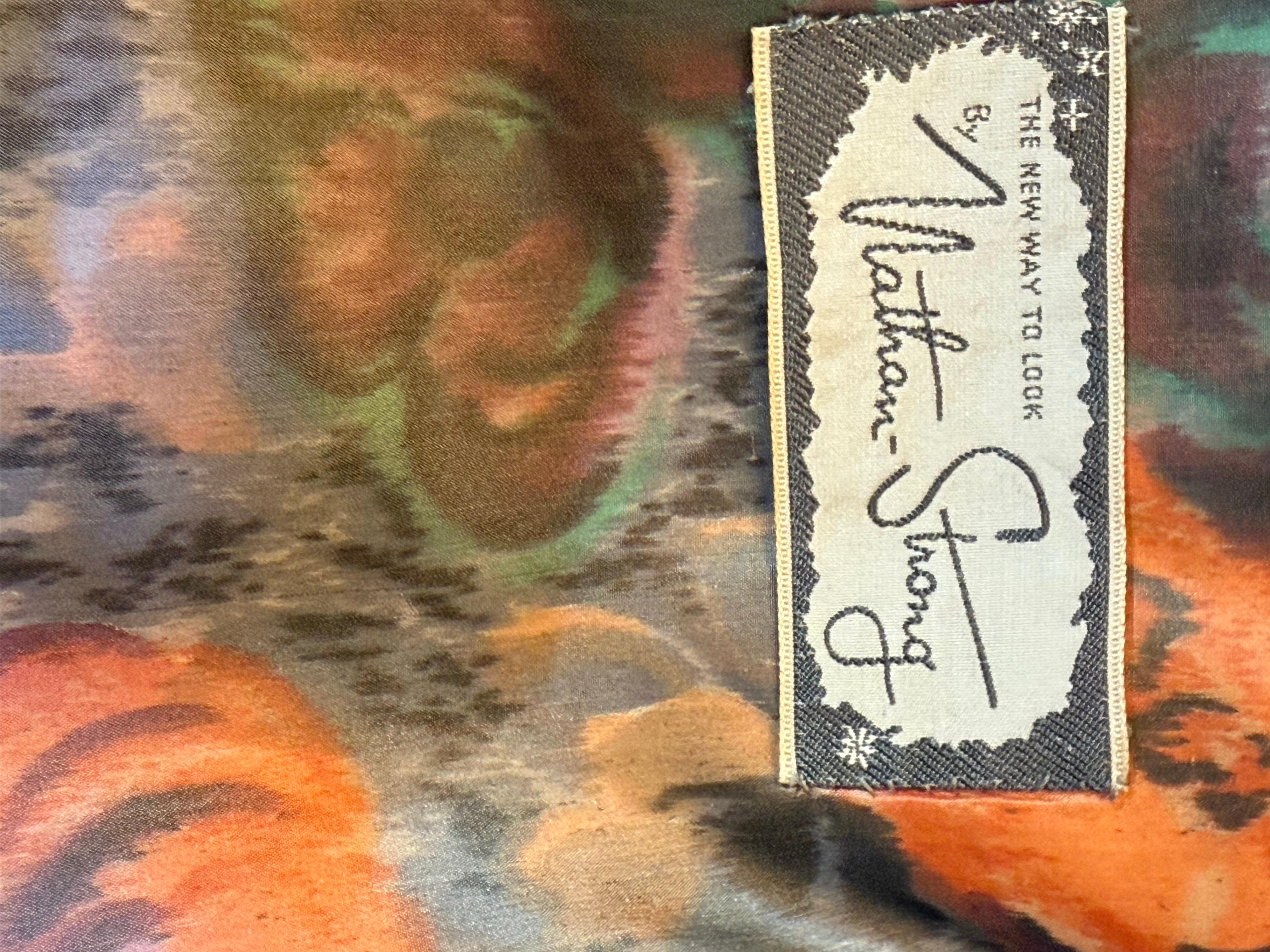 1960s Nathan Strong Silk Taffeta Moire Floral Cocktail Dress w Picture Collar en vente 13