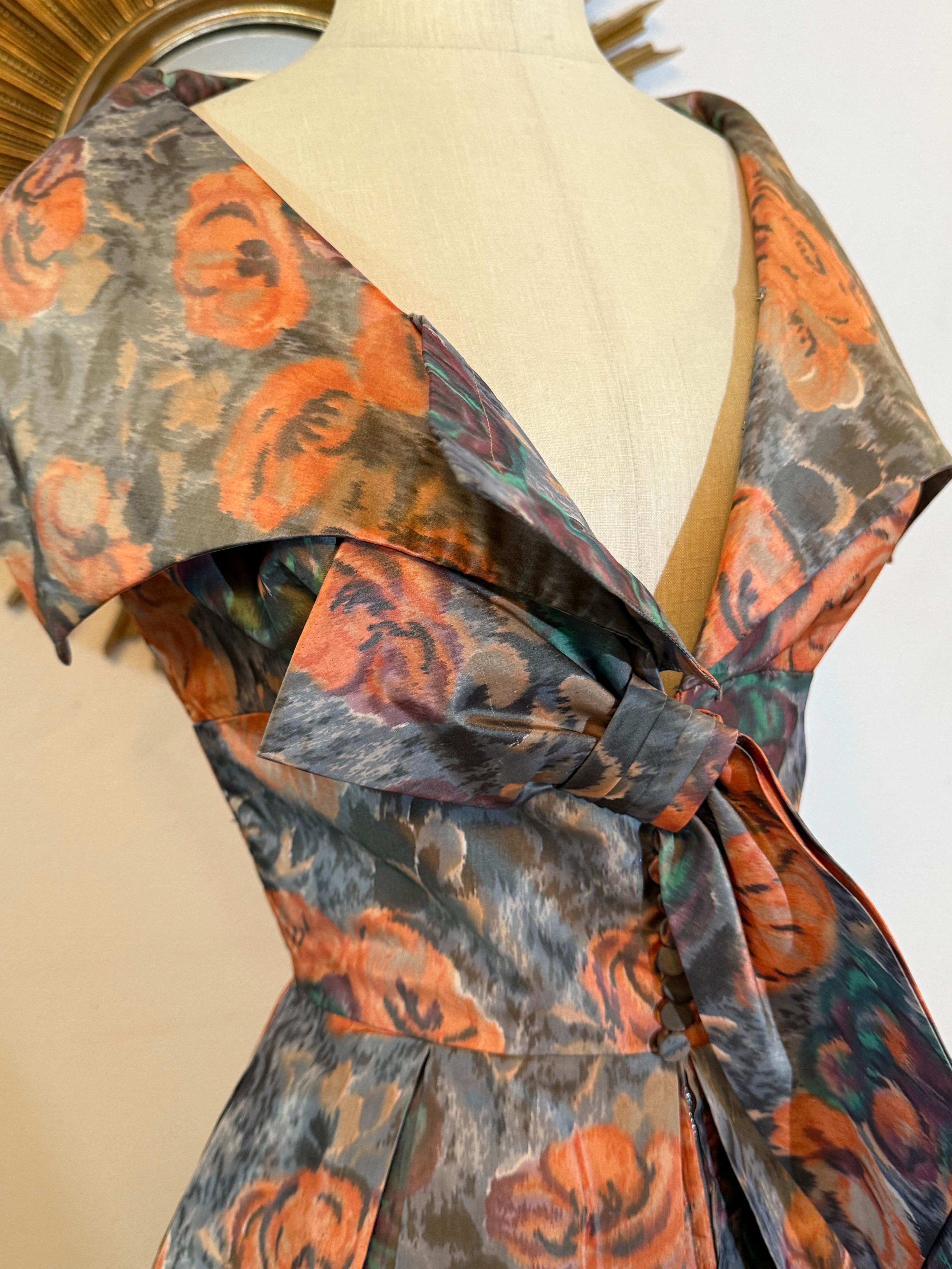 1960s Nathan Strong Silk Taffeta Moire Floral Cocktail Dress w Picture Collar Pour femmes en vente