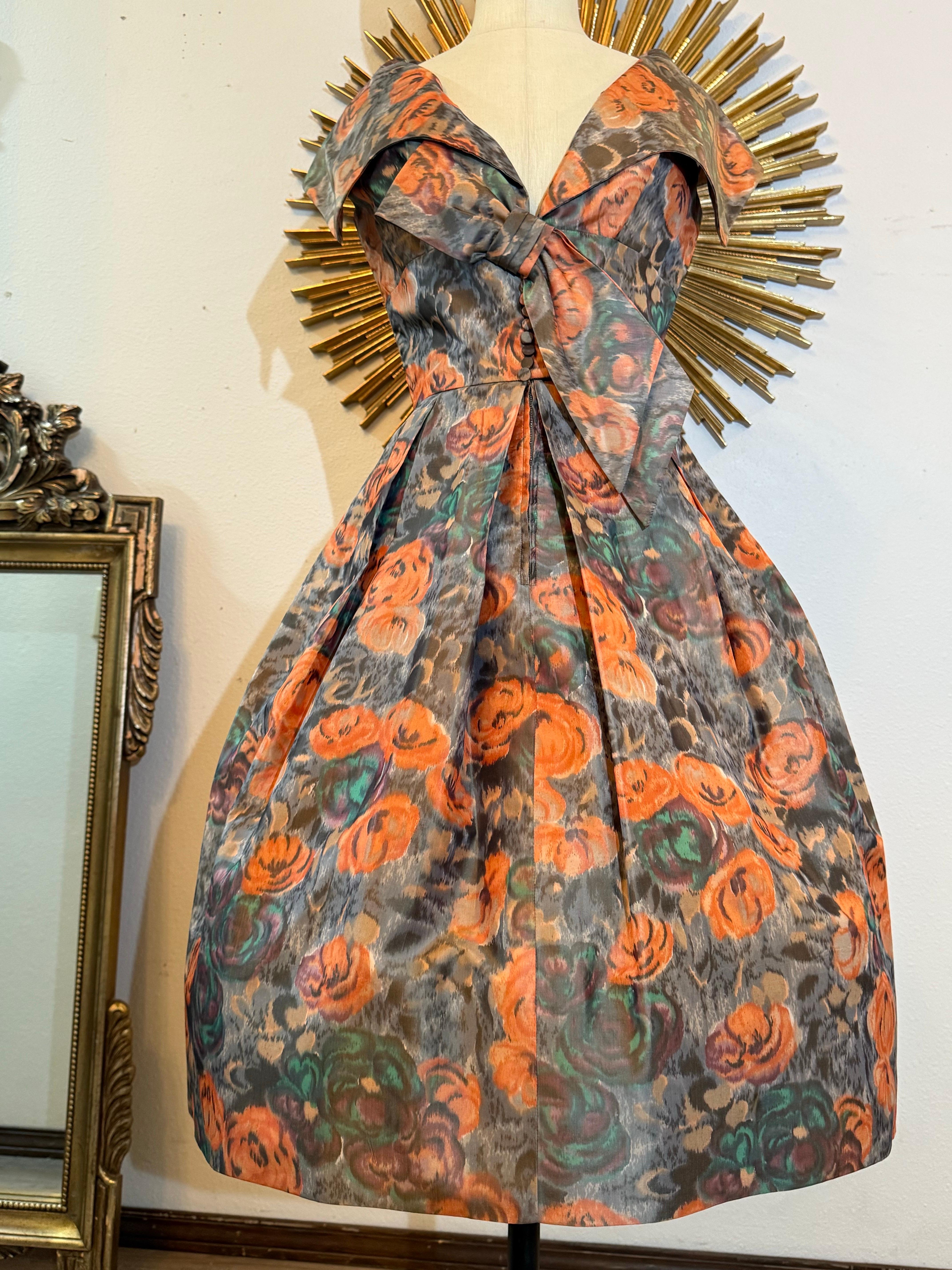 1960s Nathan Strong Silk Taffeta Moire Floral Cocktail Dress w Picture Collar en vente 1