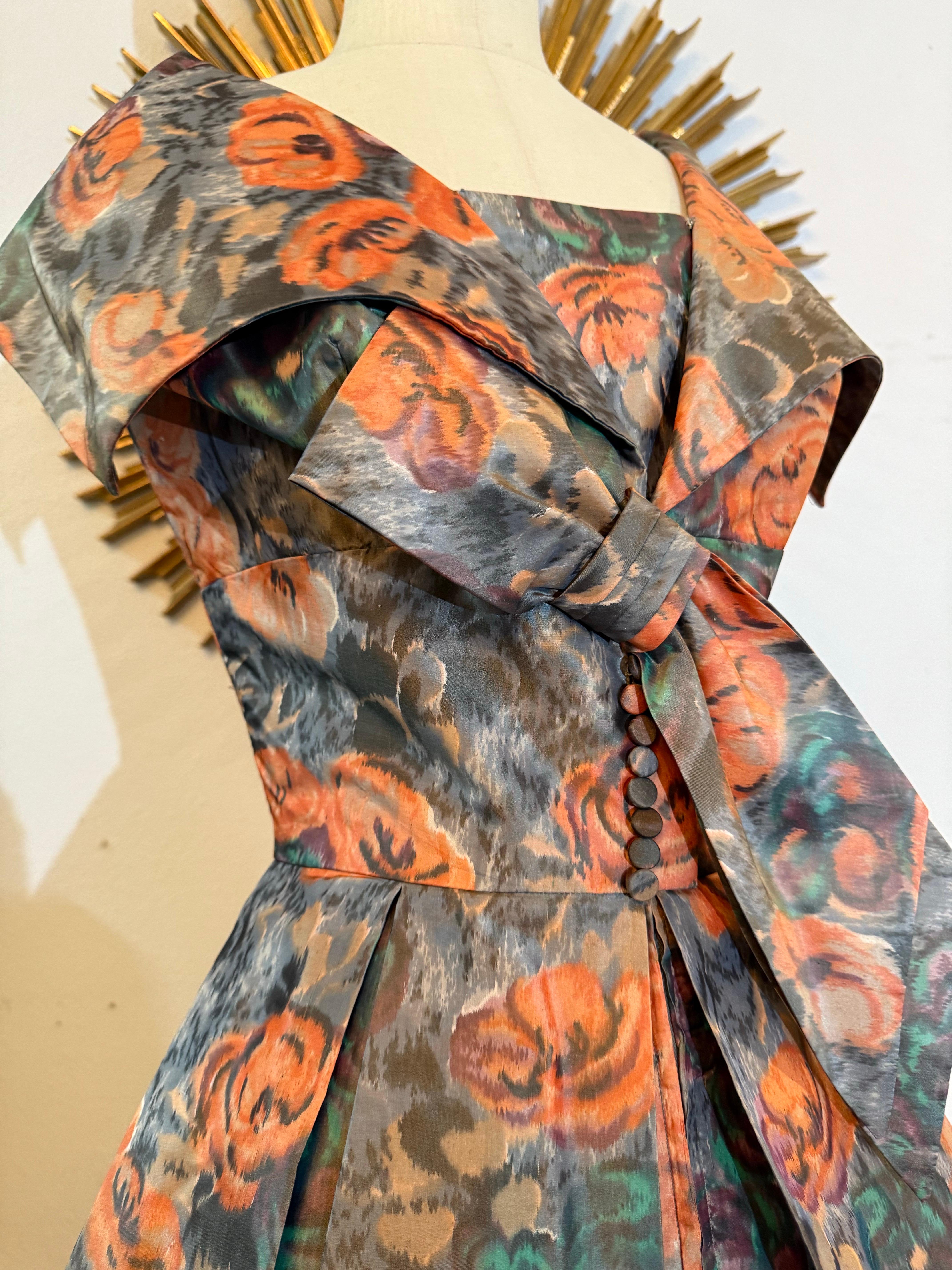 1960s Nathan Strong Silk Taffeta Moire Floral Cocktail Dress w Picture Collar en vente 2