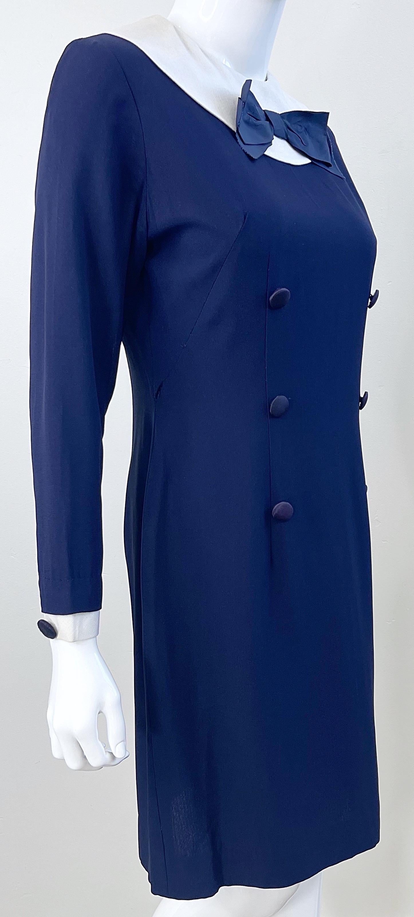 1960er Jahre Nautisches Marineblau + Weiß Langärmliges Seiden Rayon Vintage 60s Kleid im Angebot 4