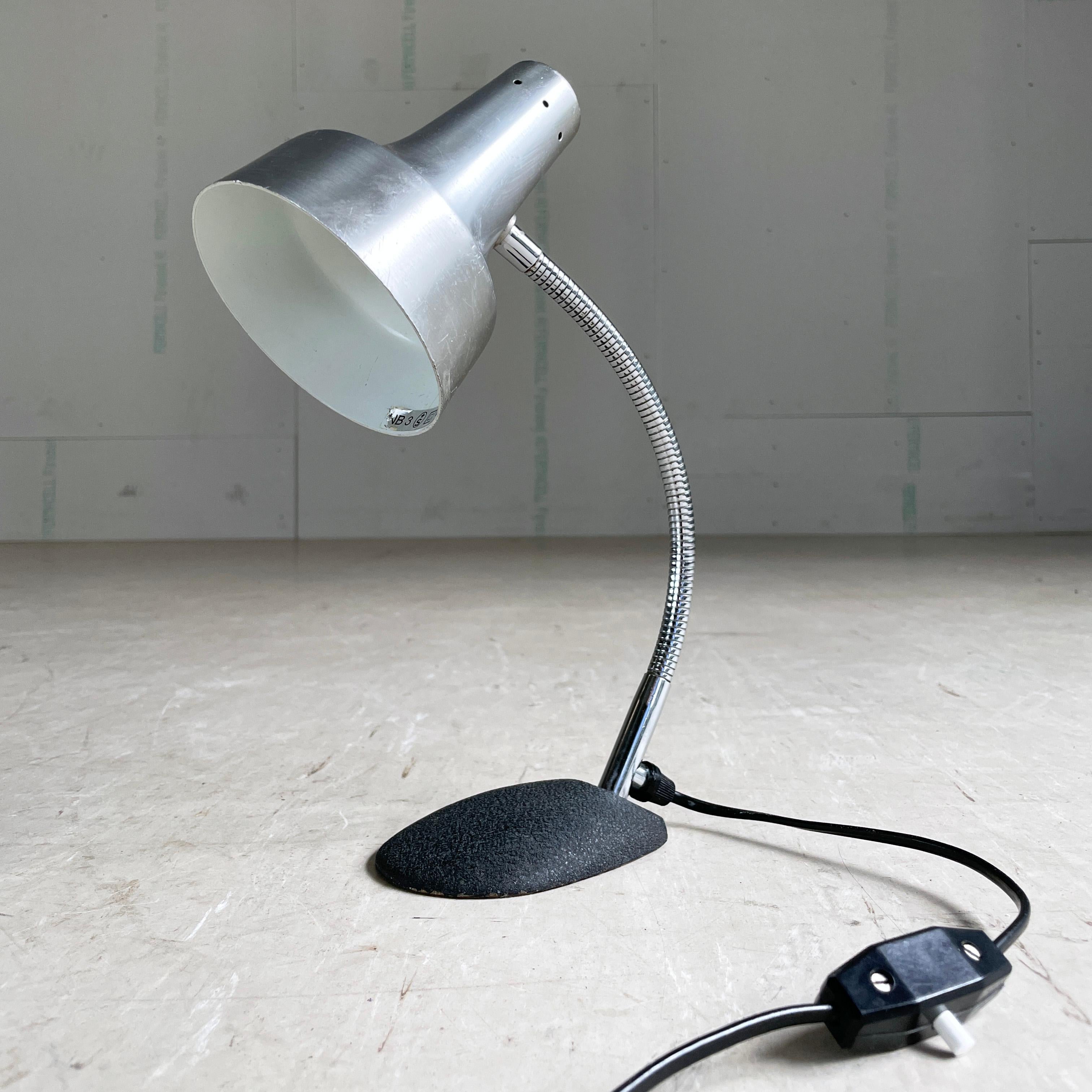 1960er NB3 Schreibtisch-/Tischlampe von Neweba, Schweiz im Angebot 4