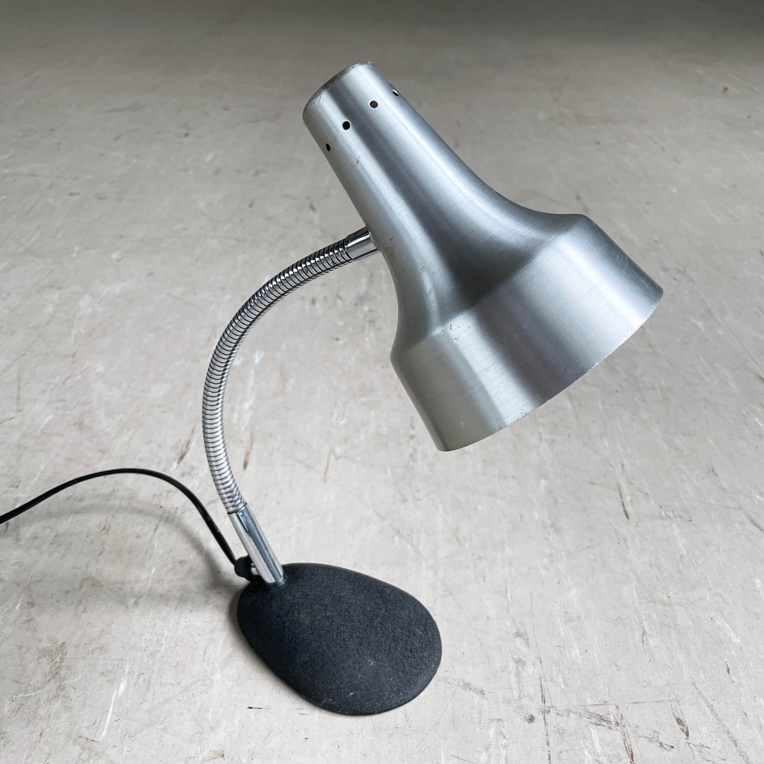 1960er NB3 Schreibtisch-/Tischlampe von Neweba, Schweiz im Angebot 7