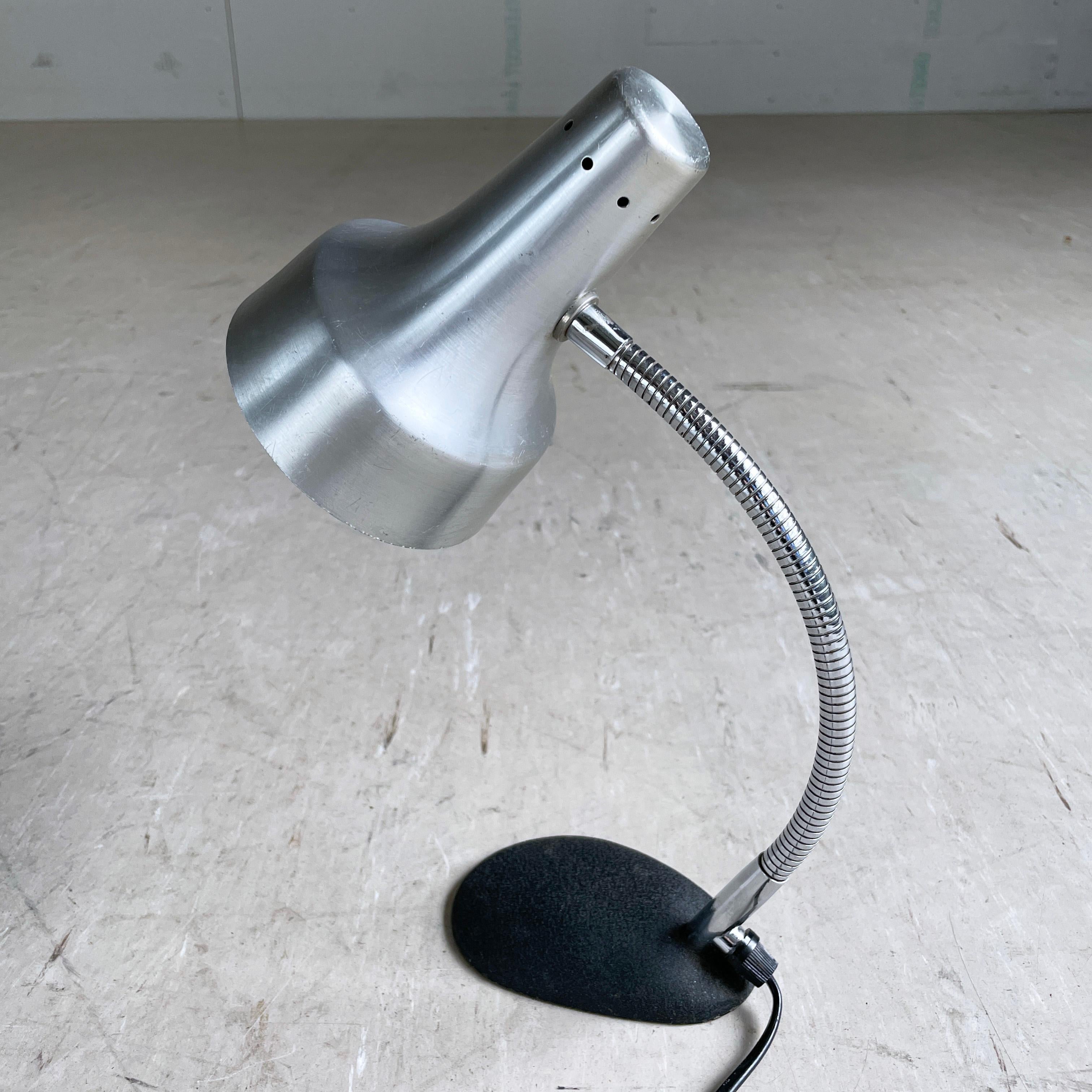 1960er NB3 Schreibtisch-/Tischlampe von Neweba, Schweiz (20. Jahrhundert) im Angebot