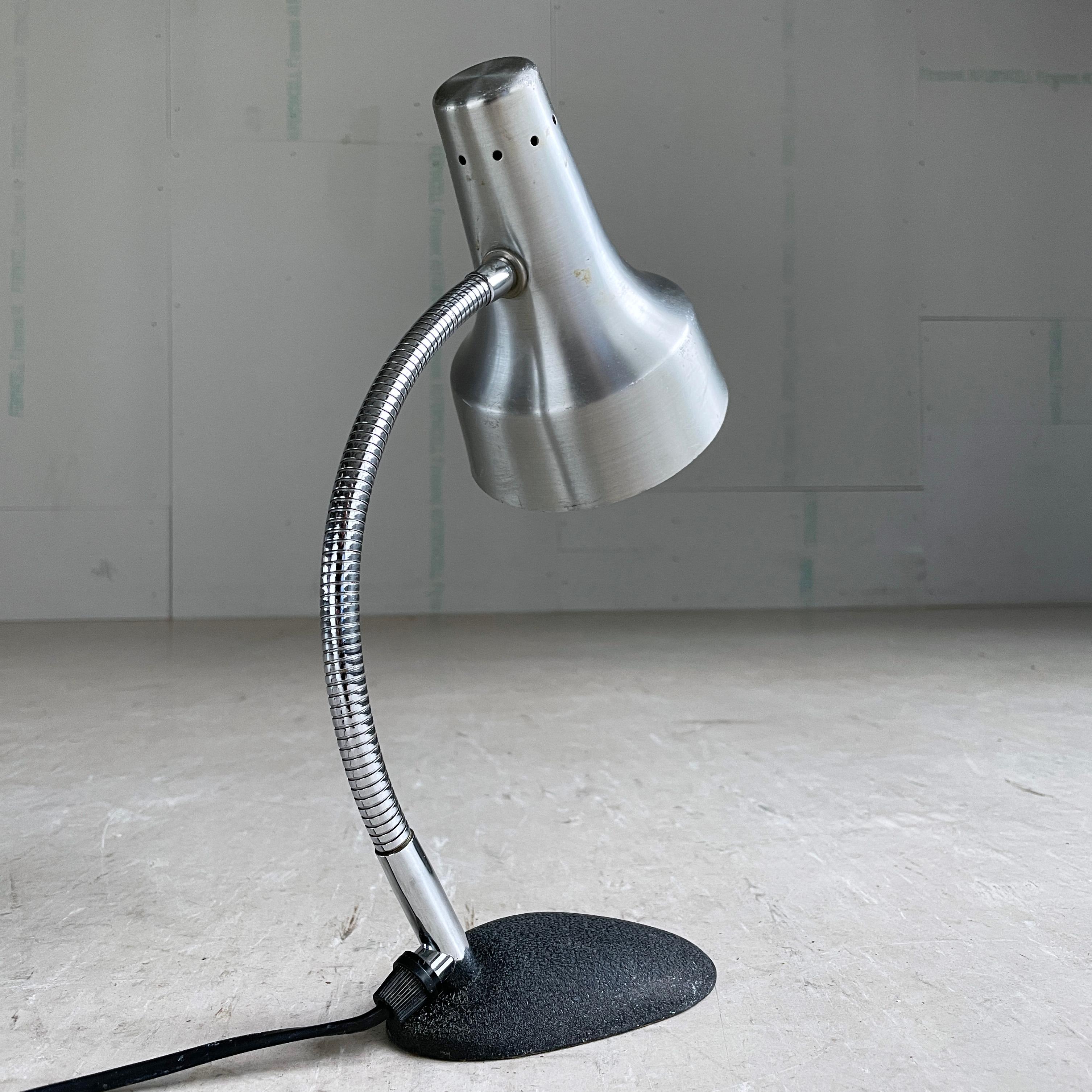 1960er NB3 Schreibtisch-/Tischlampe von Neweba, Schweiz im Angebot 1