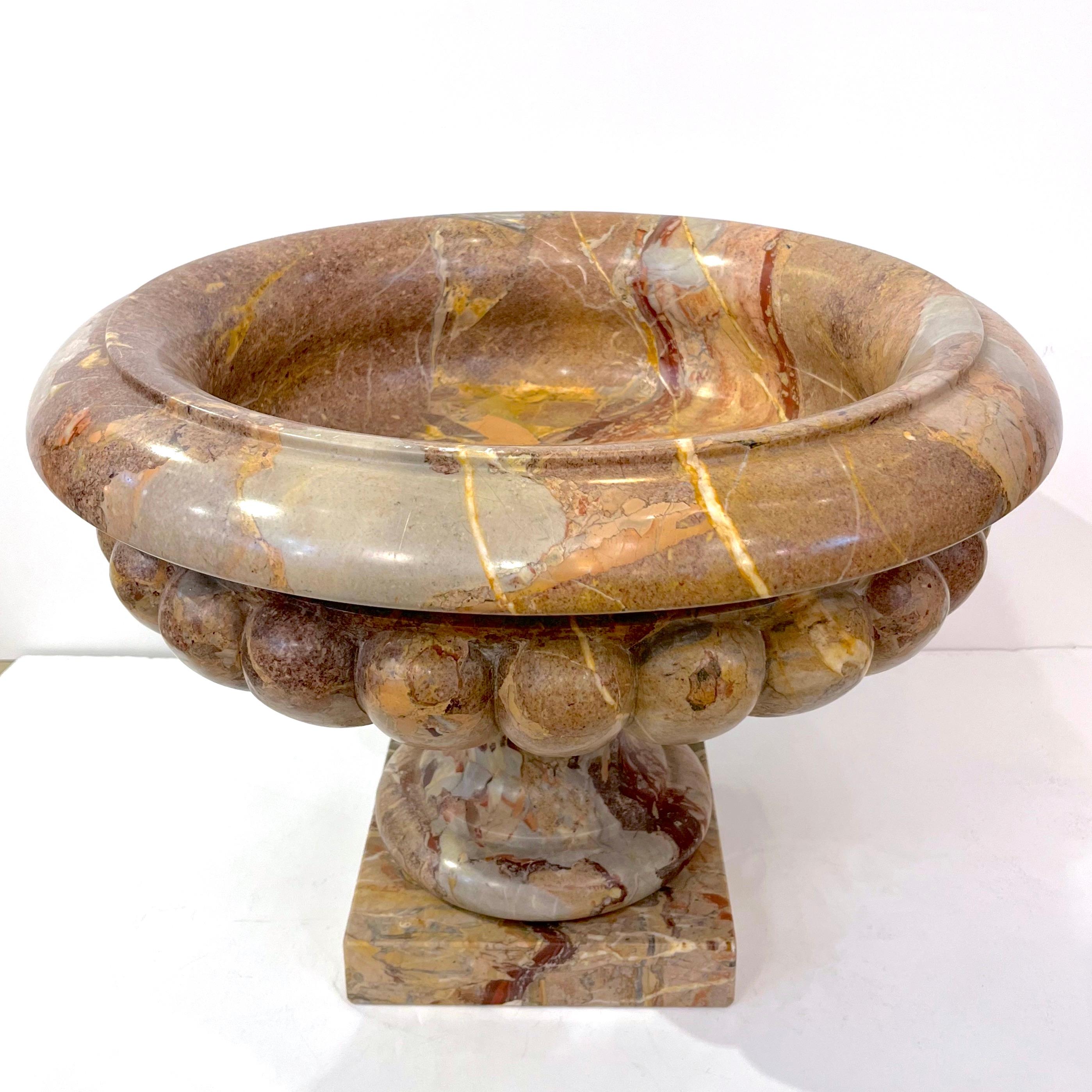 1960 Neoclassical Italian Carved Pink Red Marble Big Tazza Bowl with White Veins For Sale 8
