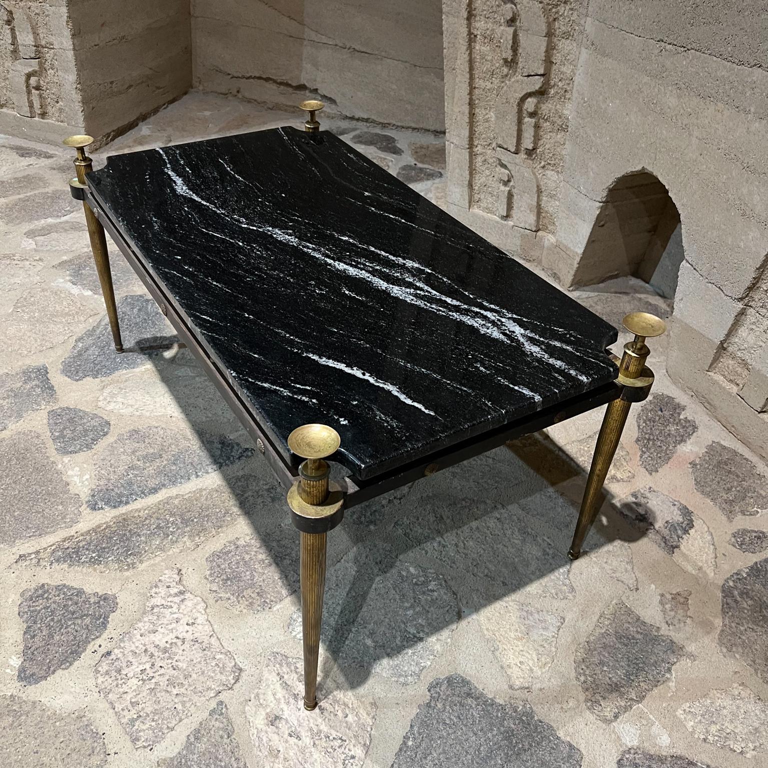 1960s Neoclassical Regency Elegant Italian Black Marble Coffee Table Italy In Good Condition For Sale In Chula Vista, CA