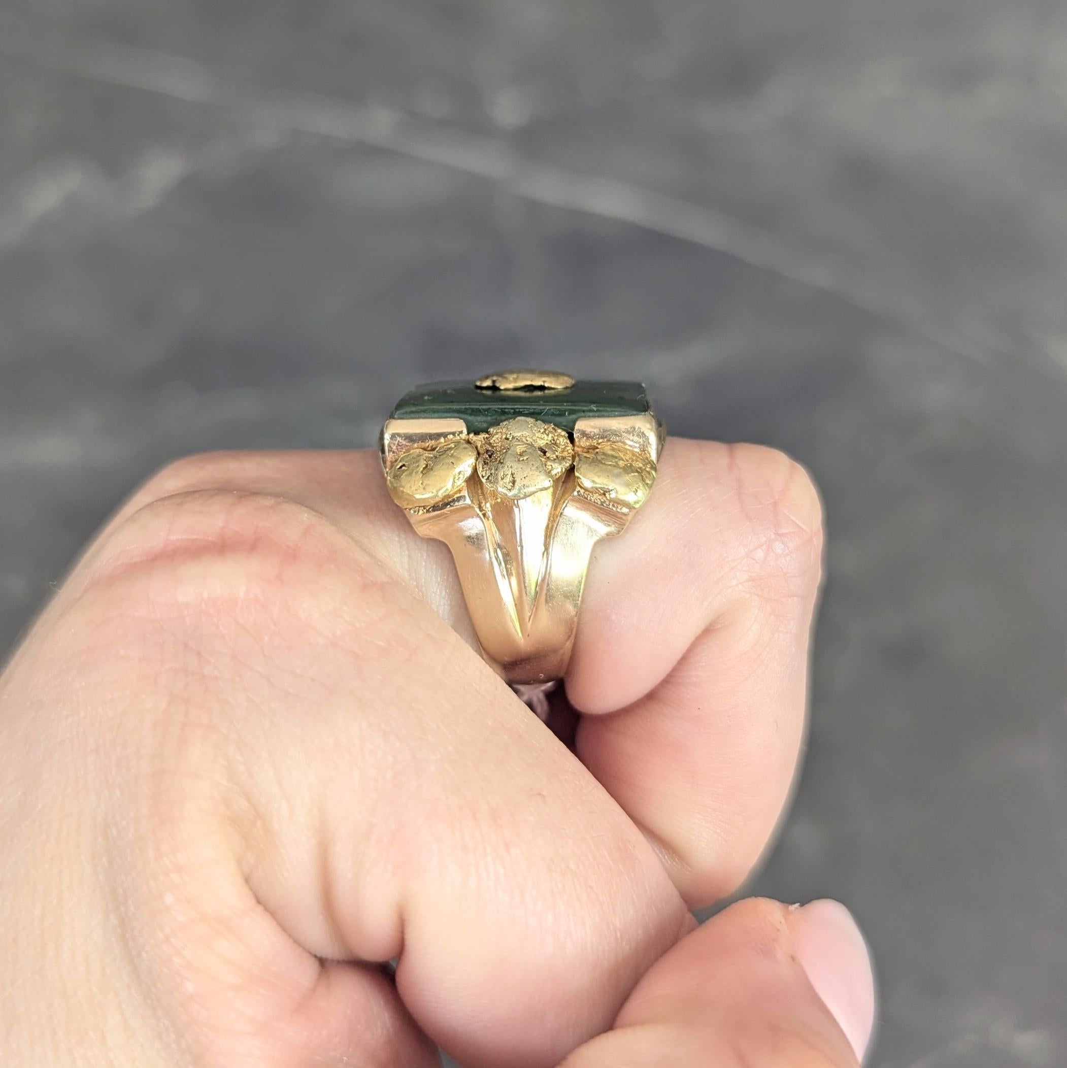 Anello con pepita vintage in giada nefrite del 1960, oro giallo 10 carati in vendita 5
