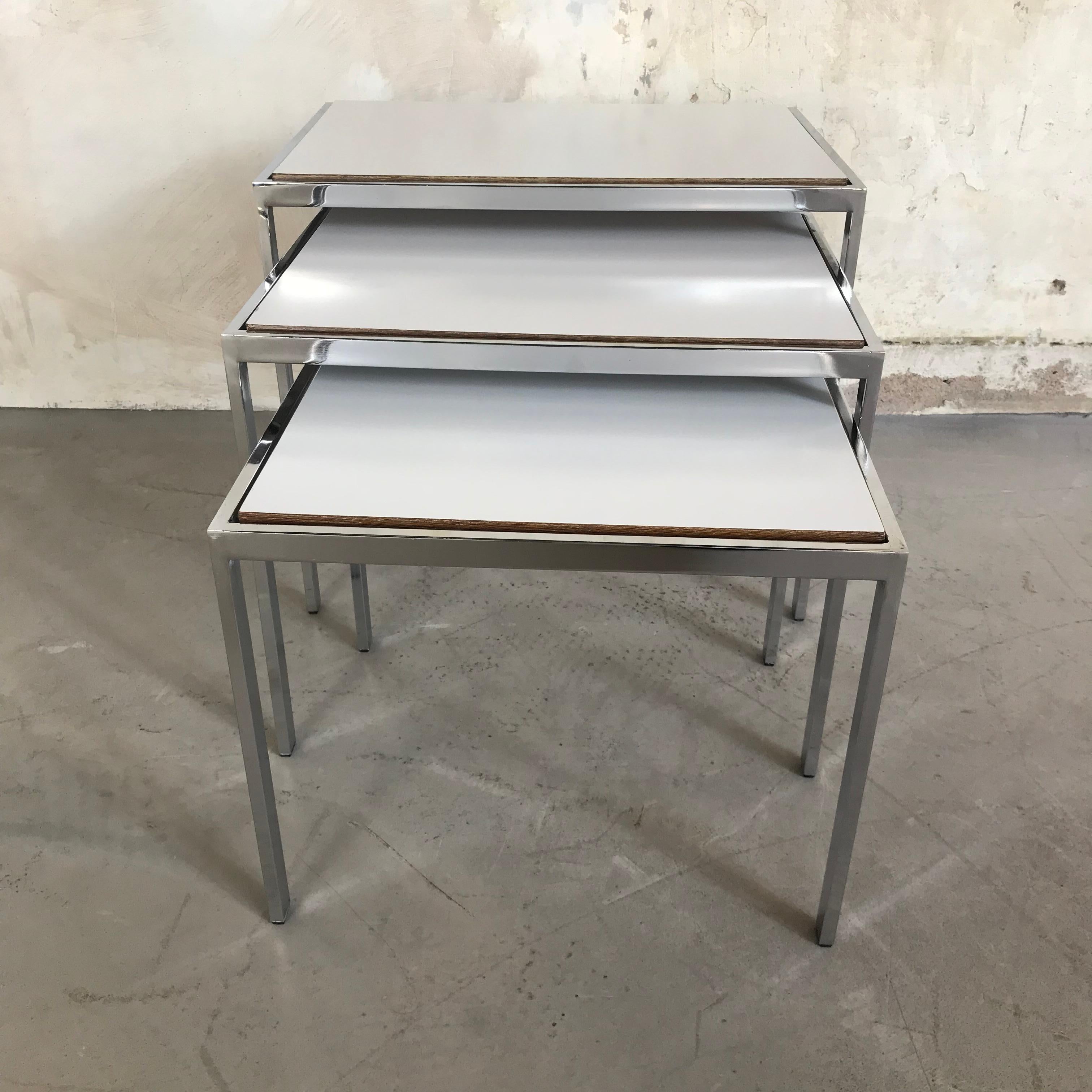 1960s Nesting Tables Turnable Tops by Cees Braakman for Pastoe For Sale 4