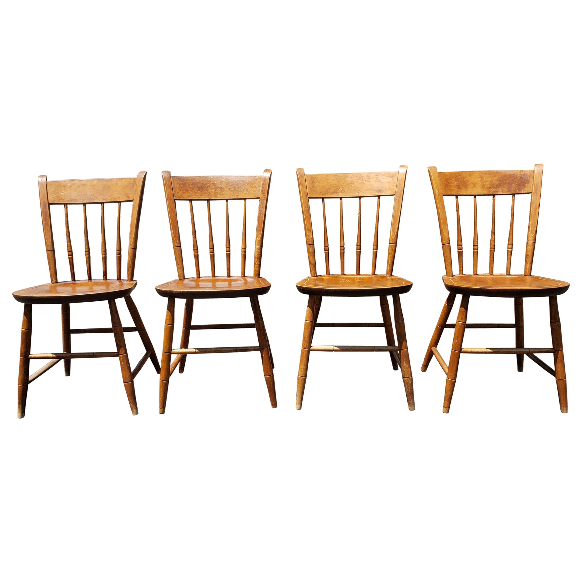 Chaises de salle à manger Windsor en érable Nichols & Stone des années 1960, ensemble de 4