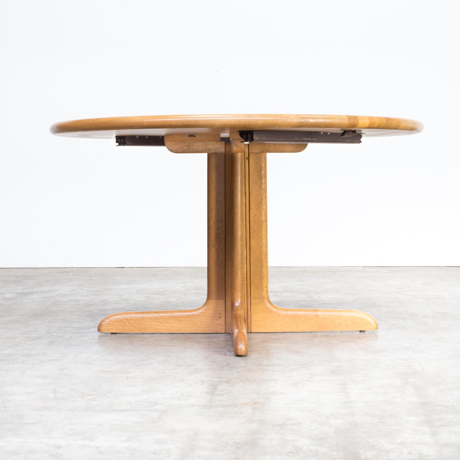 1960s Niels Otto Møller Extendable Dining Table for Gudme For Sale 3