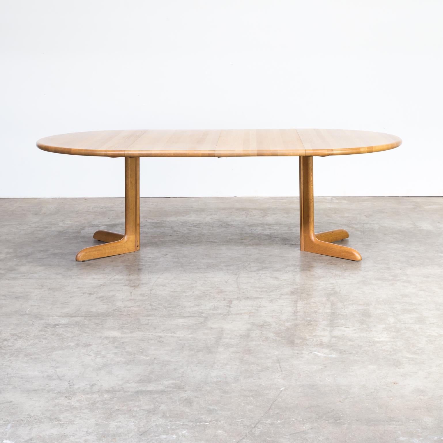 1960s Niels Otto Møller extendable dining table for Gudme. Good condition, two extendable middle worktops, consistent with age and use.