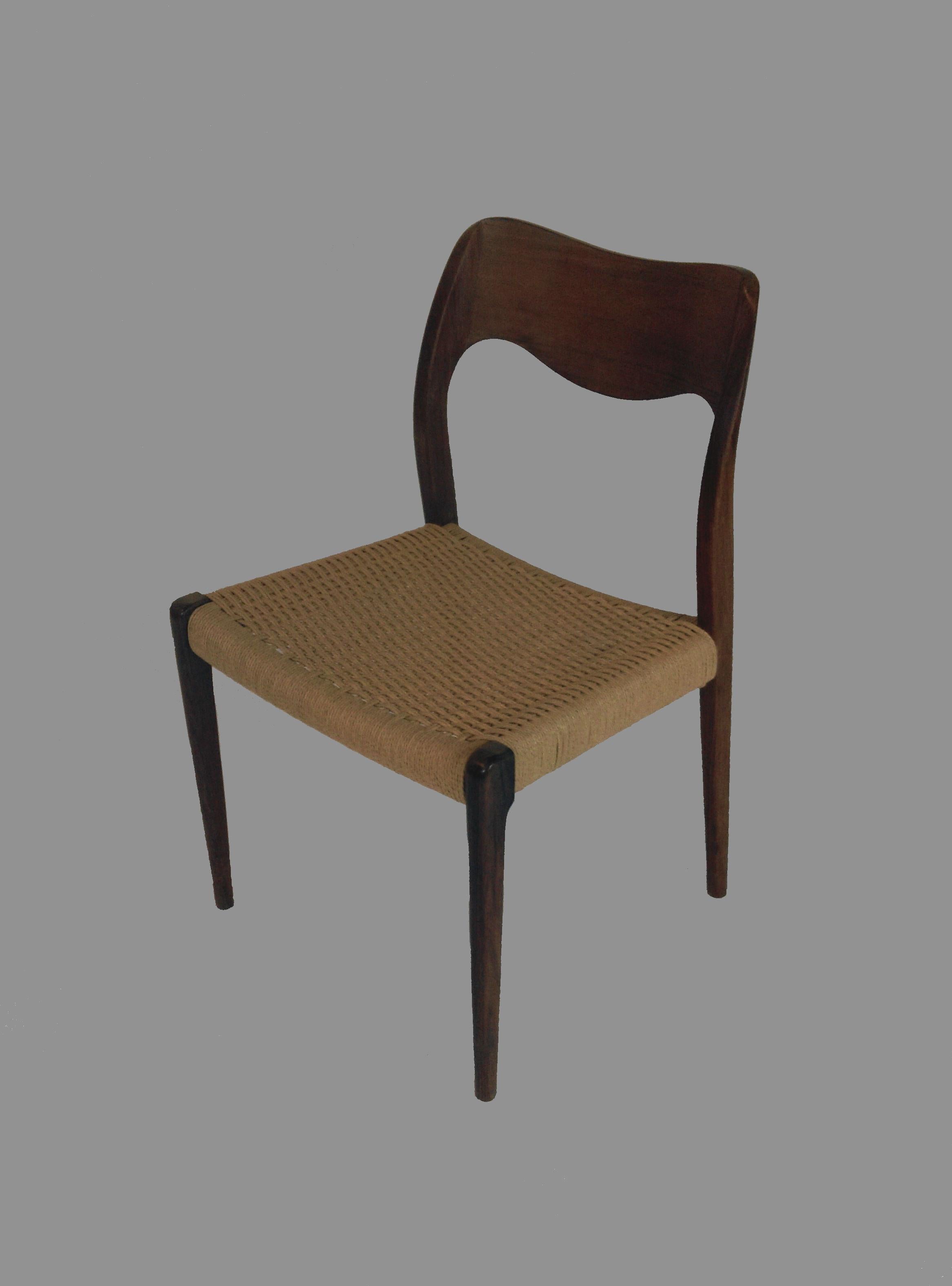 1960s Niels Otto Møller Eight Rosewood Dining Chairs with New Paper Cord Seats (Skandinavische Moderne)