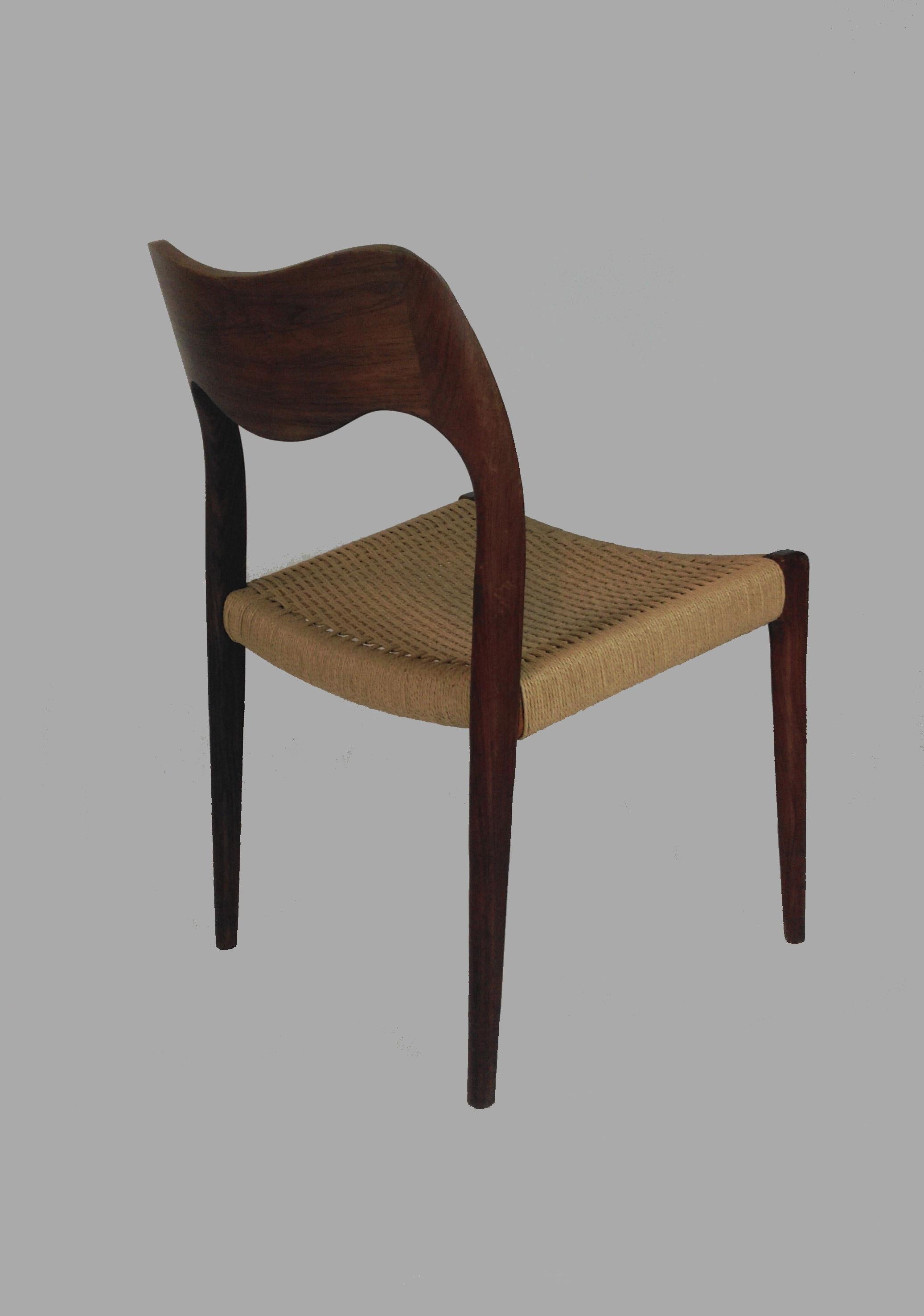 1960s Niels Otto Møller Eight Rosewood Dining Chairs with New Paper Cord Seats (Rosenholz)