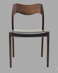 1960 Niels Otto Møller Doce sillas de comedor de teca restauradas, tapicería a medida