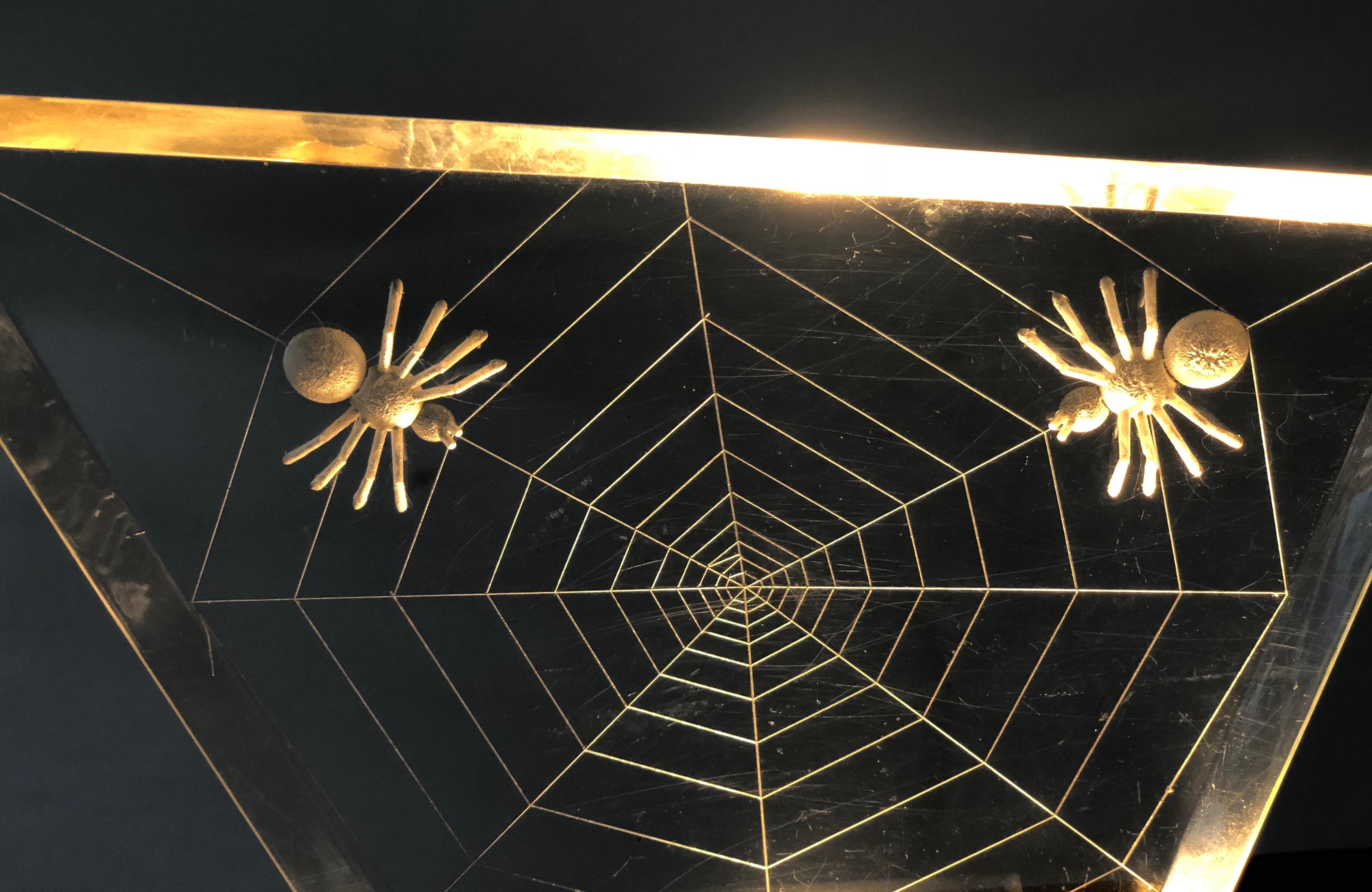 Other 1960's Night Light with Spiders Engraved in Plexiglass For Sale