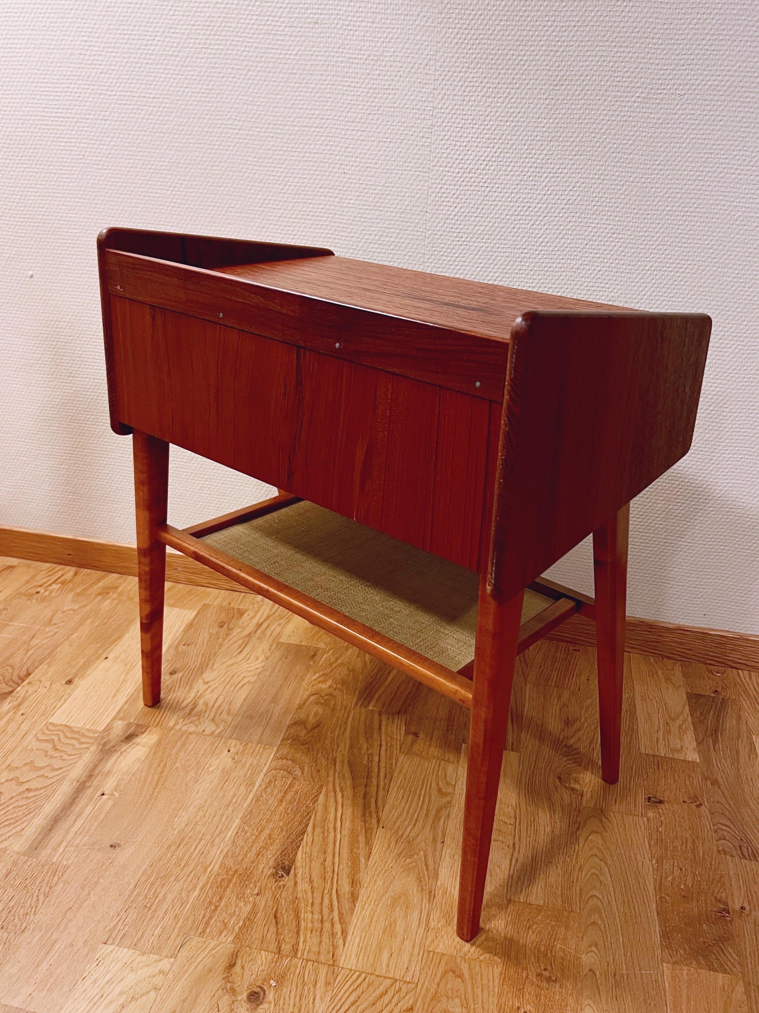 No.2 of 2 Danish/Nordic Teak Night Stand with woven rattan under shelf,  1960s For Sale 1