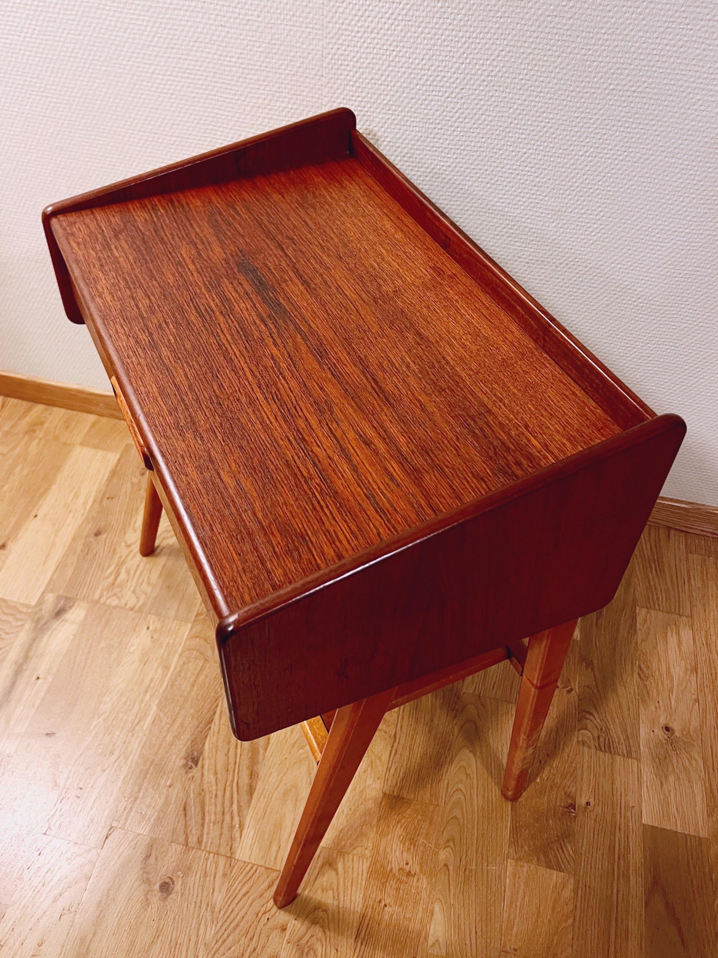 No.2 of 2 Danish/Nordic Teak Night Stand with woven rattan under shelf,  1960s For Sale 2
