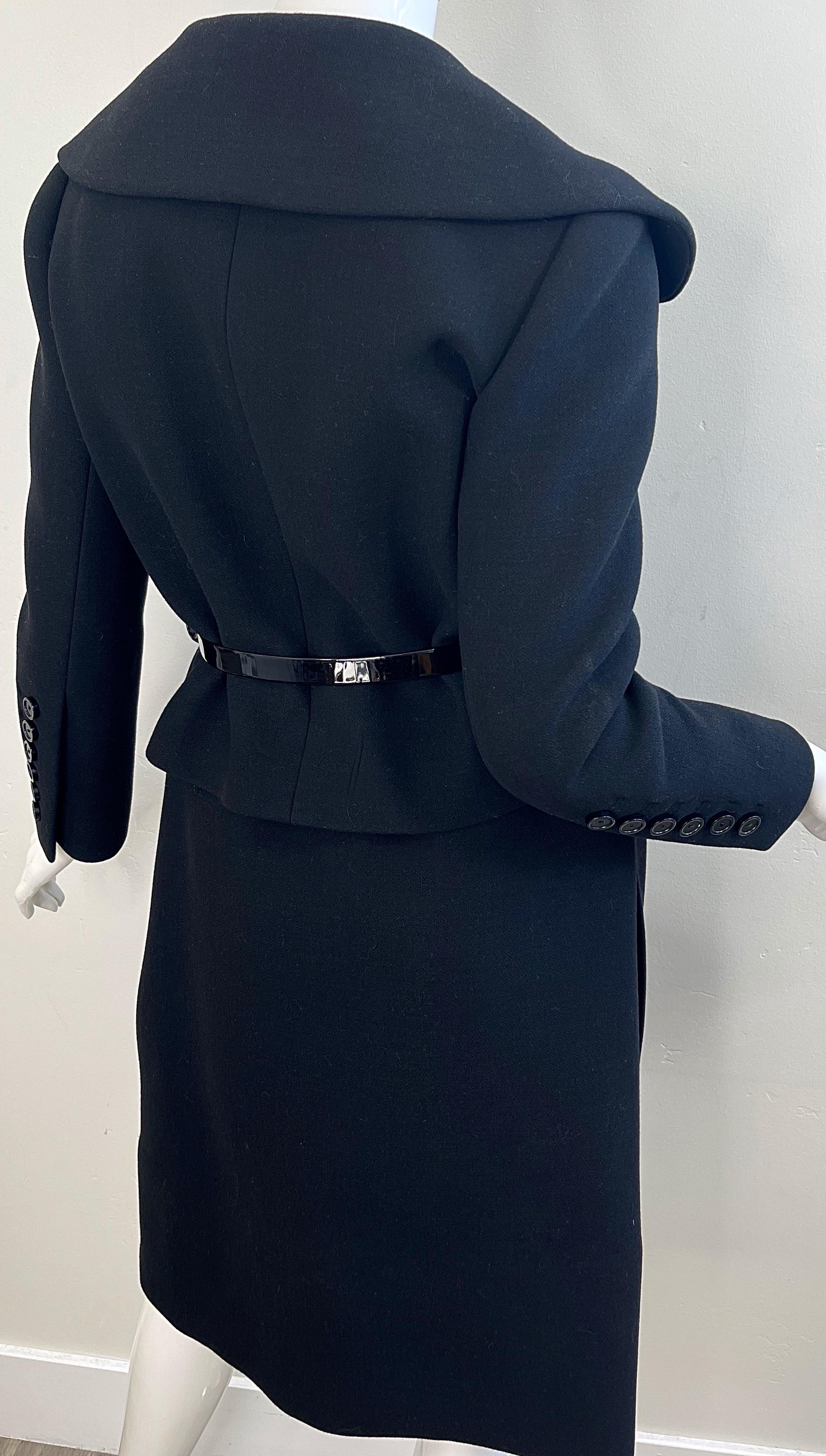 1960s Norman Norell Couture Black Wool Gabardine Size 8 Vintage 60s Skirt Suit For Sale 3