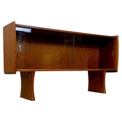 Conigliera norvegese in teak del 1960 Armadietto