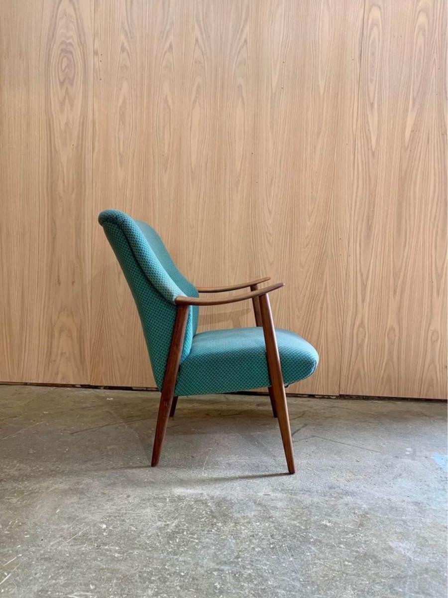 Mid-Century Modern 1960s Norwegian Walnut Lounge Chair