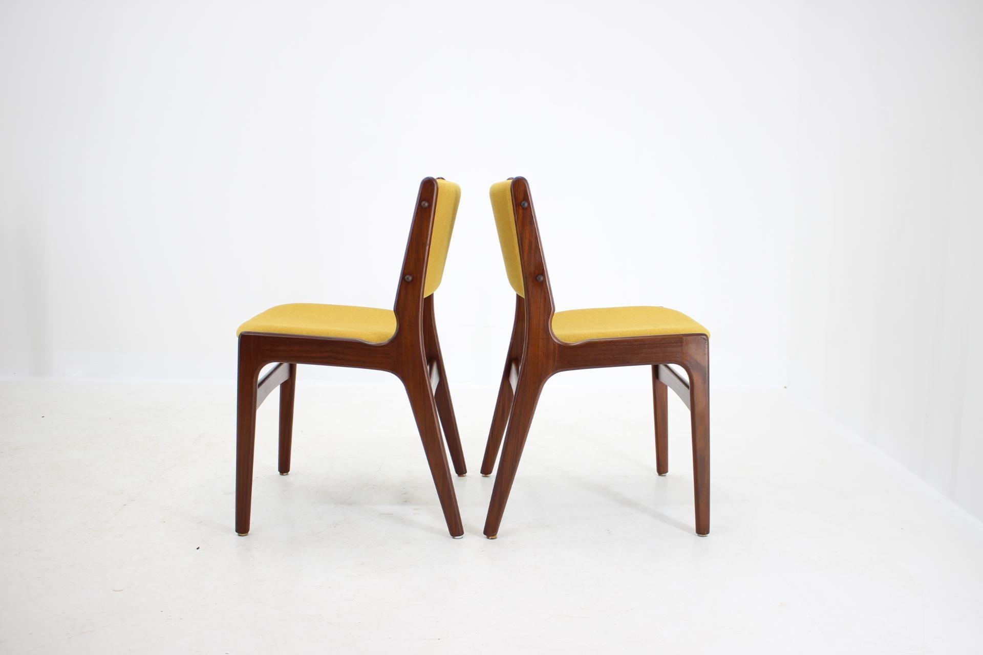 1960s Nova Mobler Danish Teak Dining Chairs, Set of 4 In Good Condition In Praha, CZ